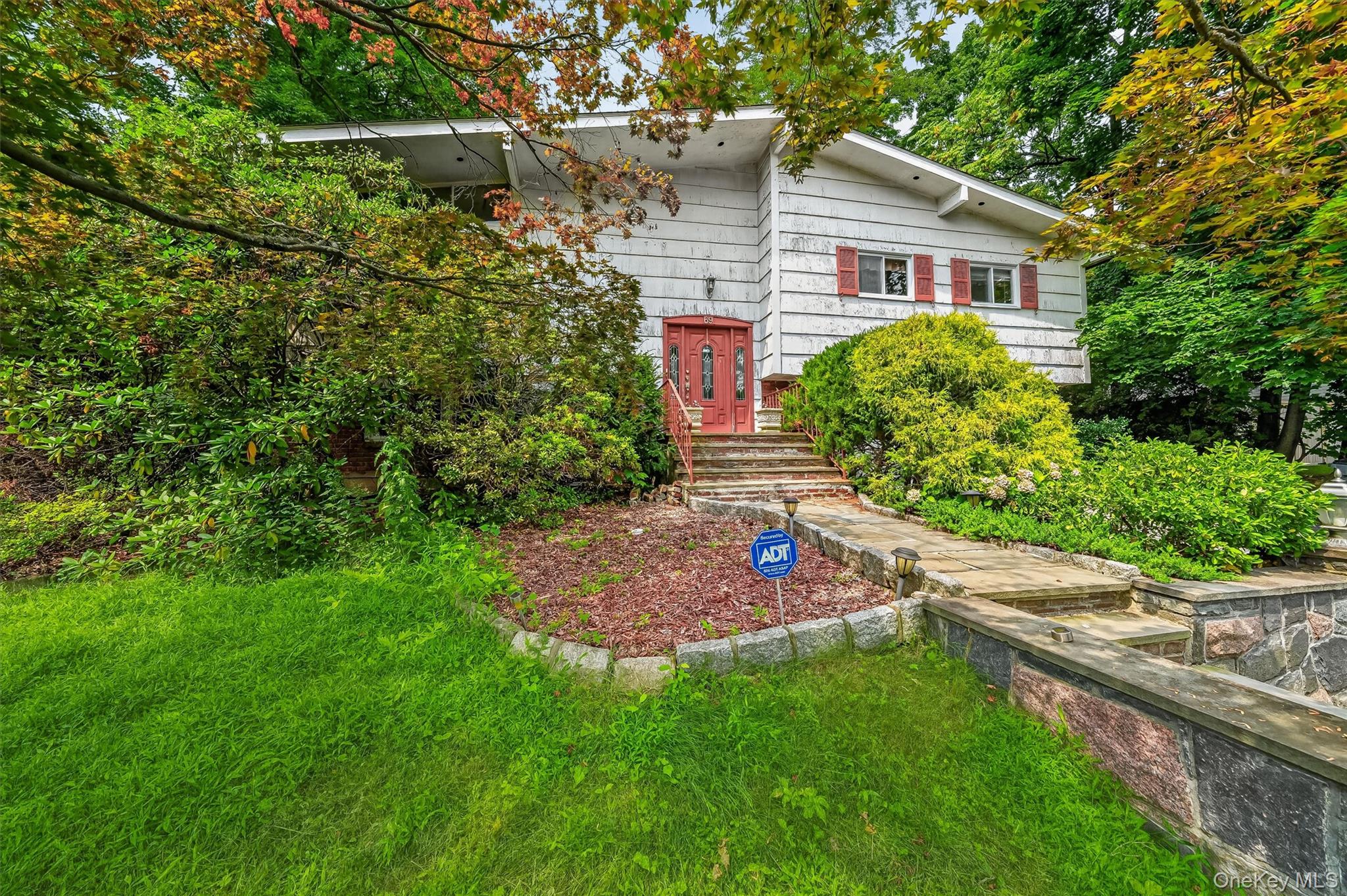 Photo 3 of this property
