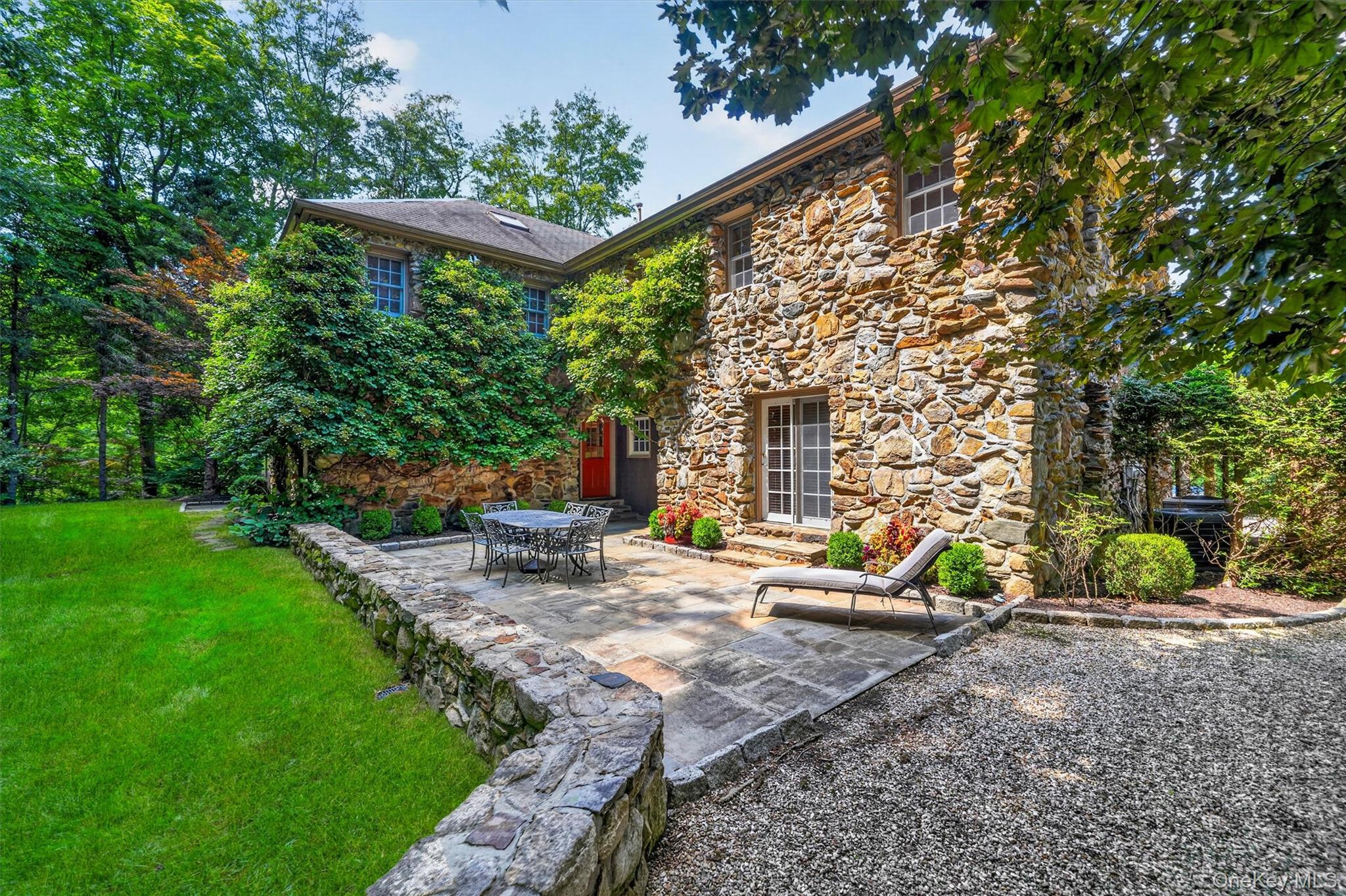Photo 6 of this property