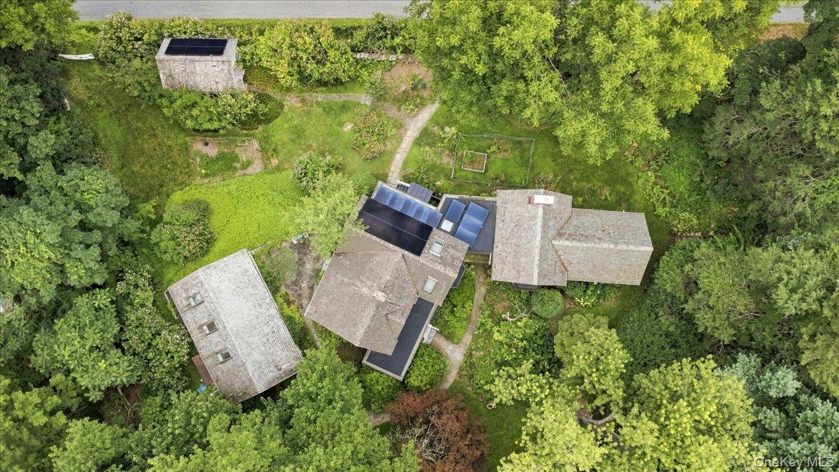 Photo 9 of this property