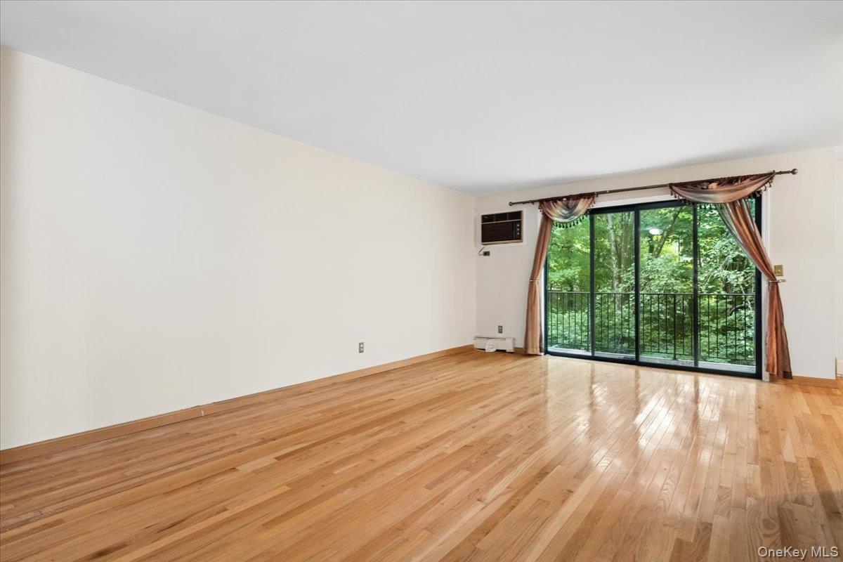 Photo 4 of this property