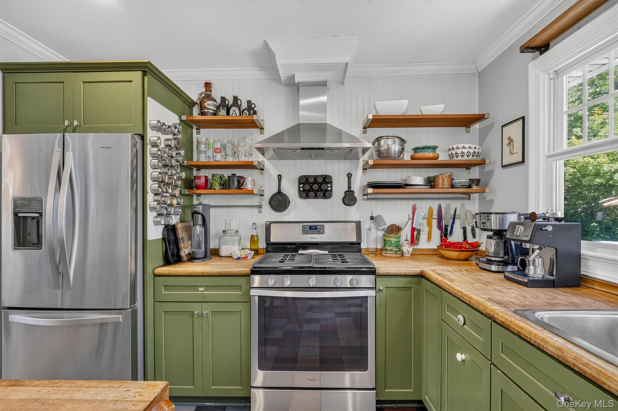 Photo 9 of this property