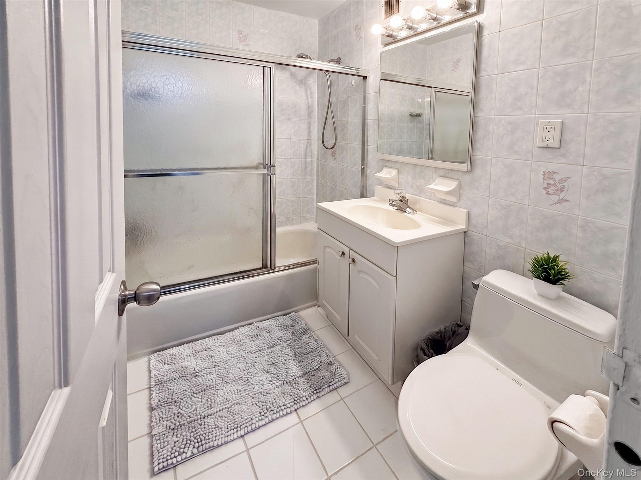 Photo 6 of this property