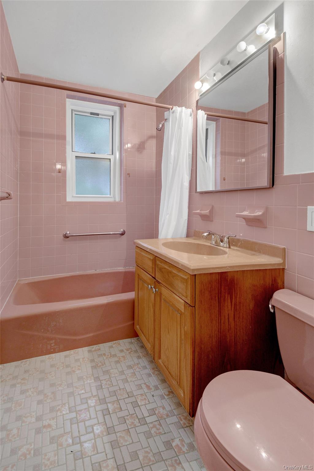 Photo 14 of this property