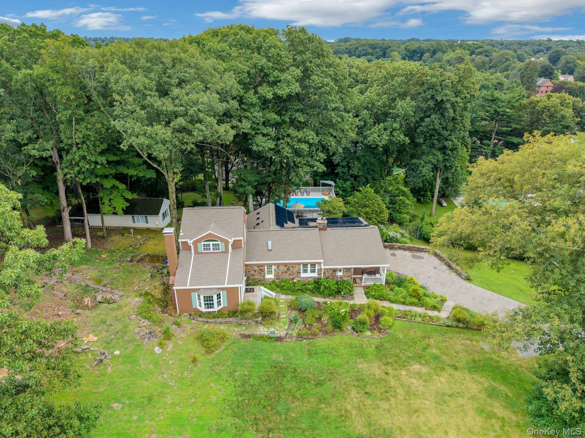Photo 3 of this property