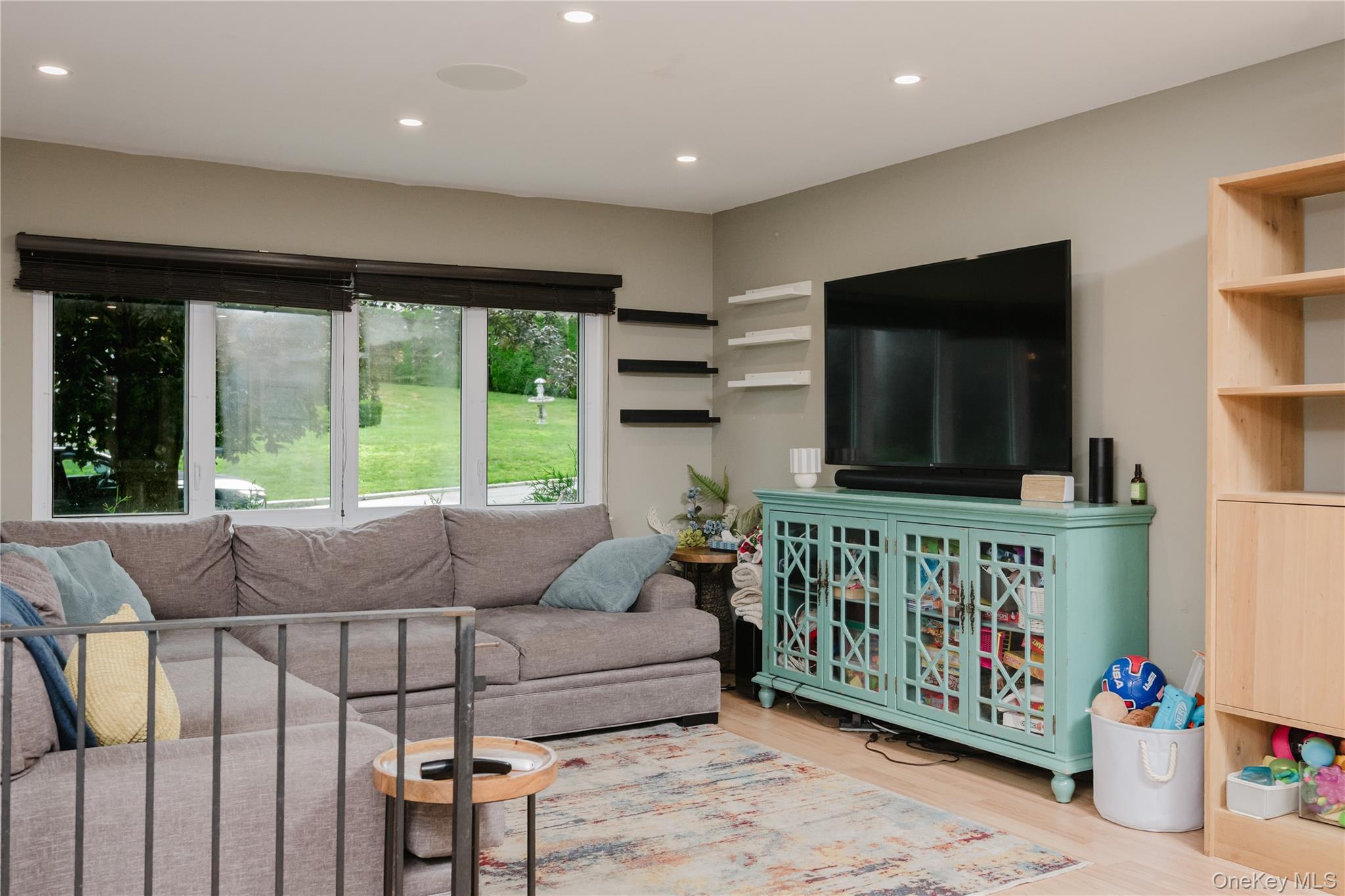 Photo 9 of this property