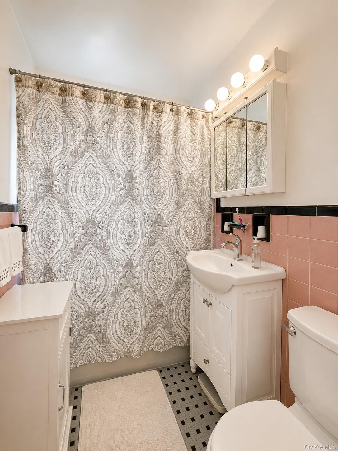 Photo 6 of this property
