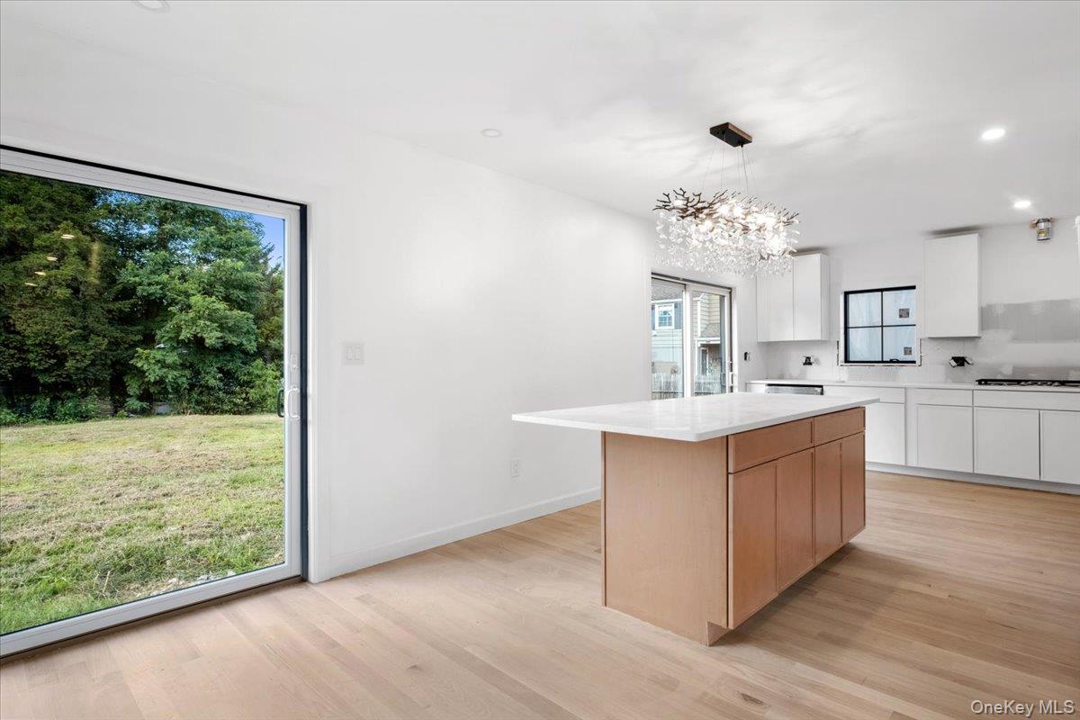 Photo 4 of this property
