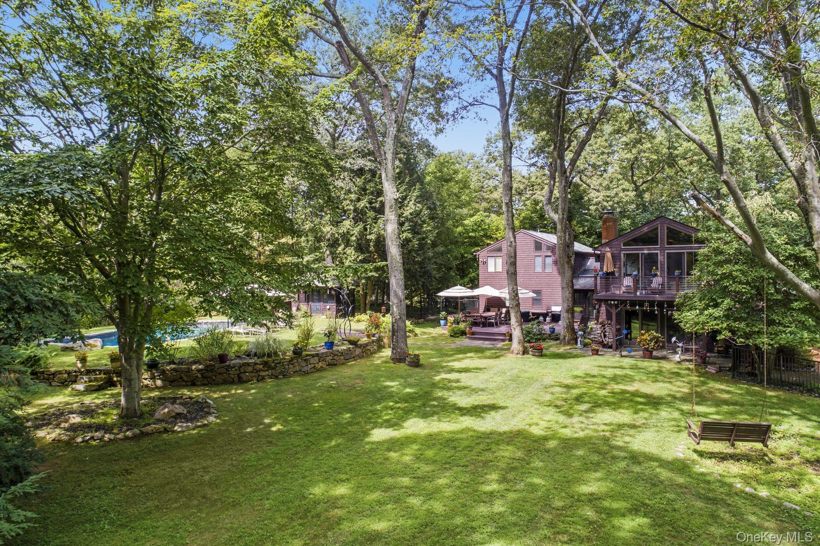 Photo 4 of this property