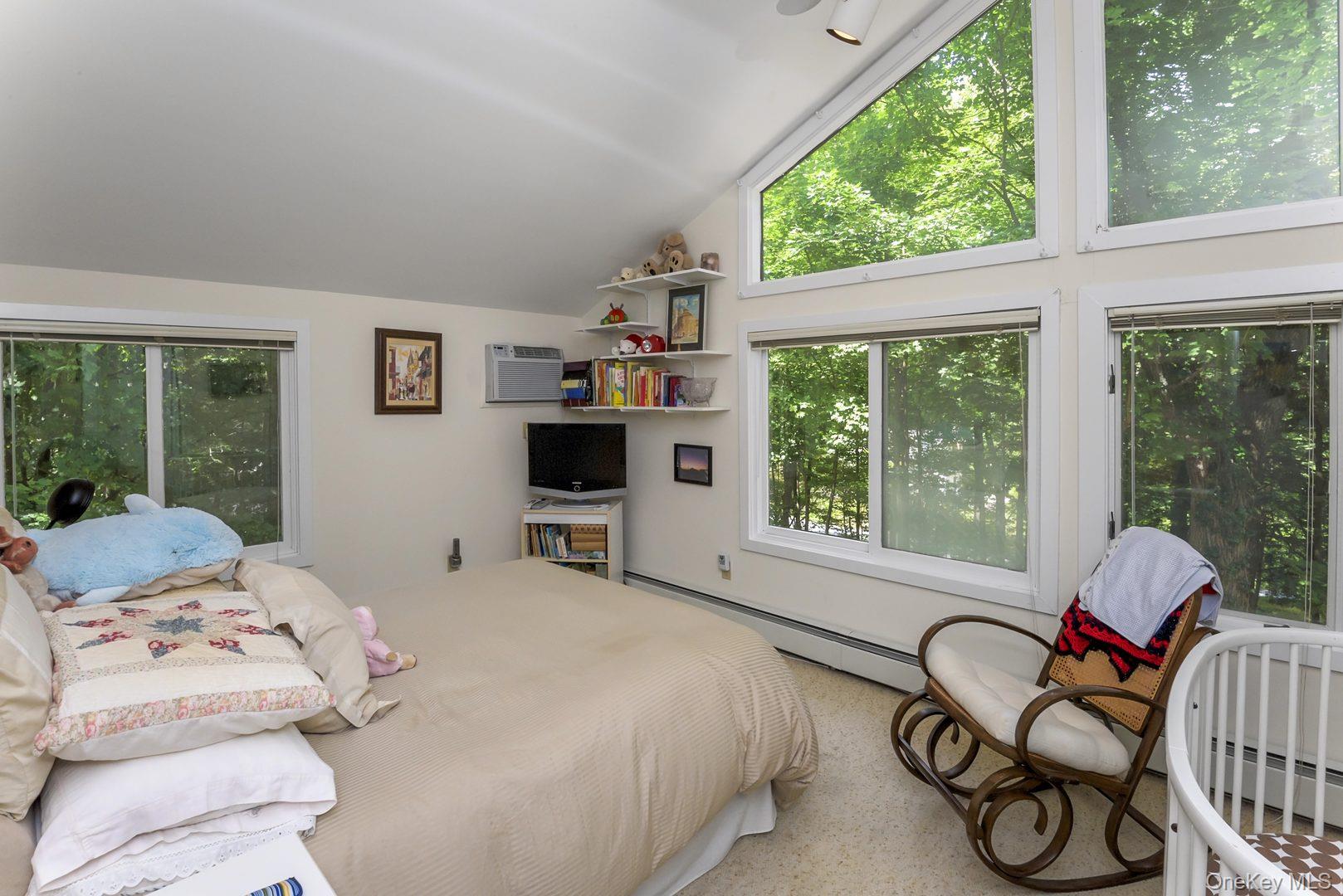Photo 14 of this property