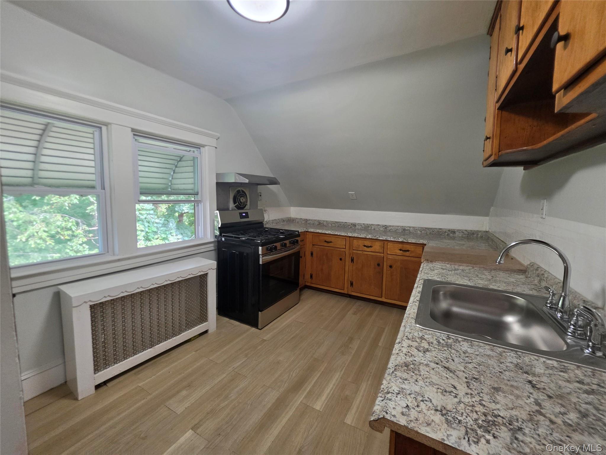 Photo 3 of this property