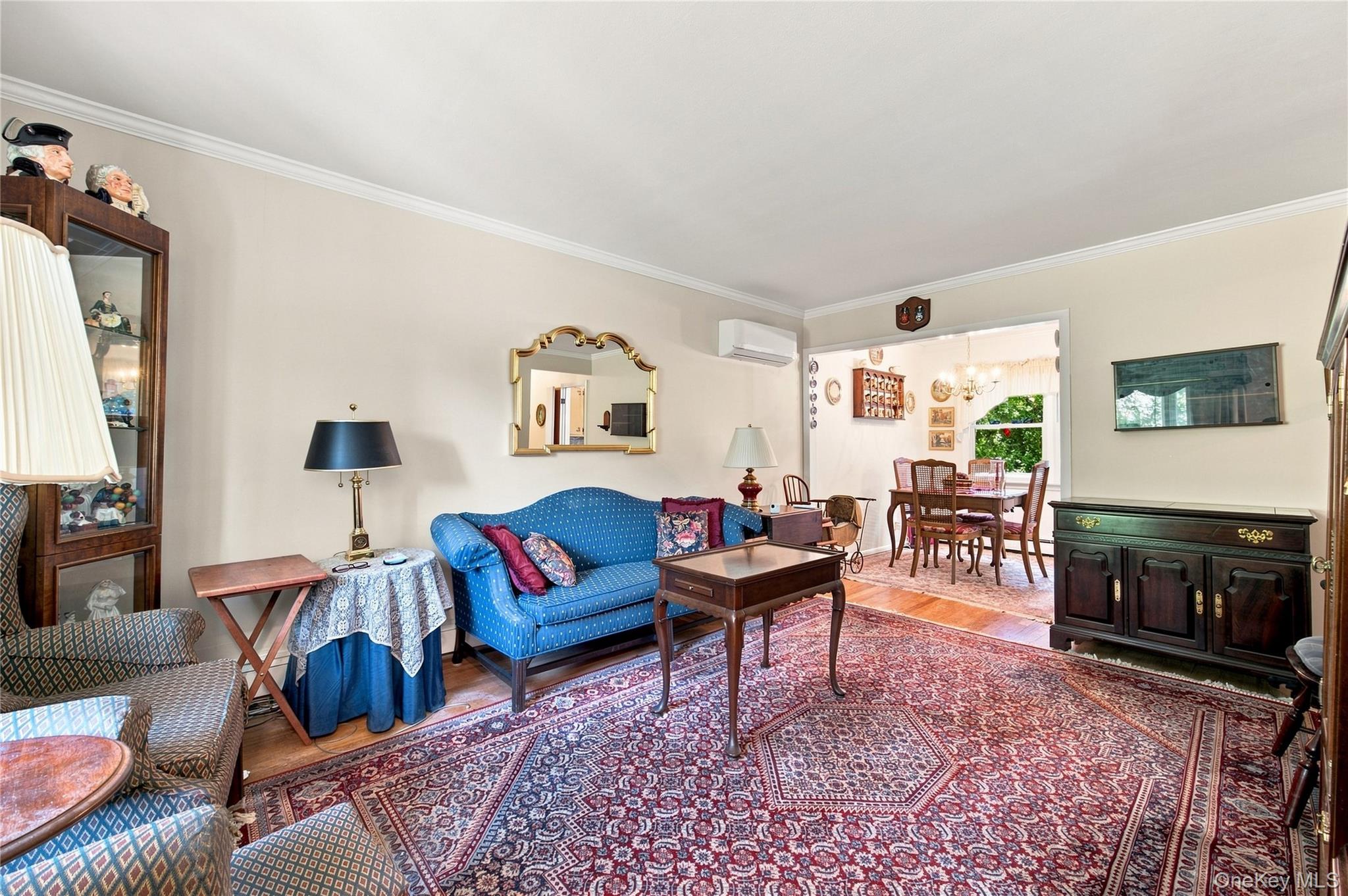 Photo 4 of this property