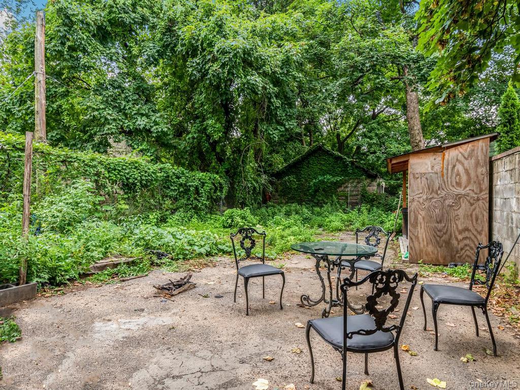 Photo 11 of this property