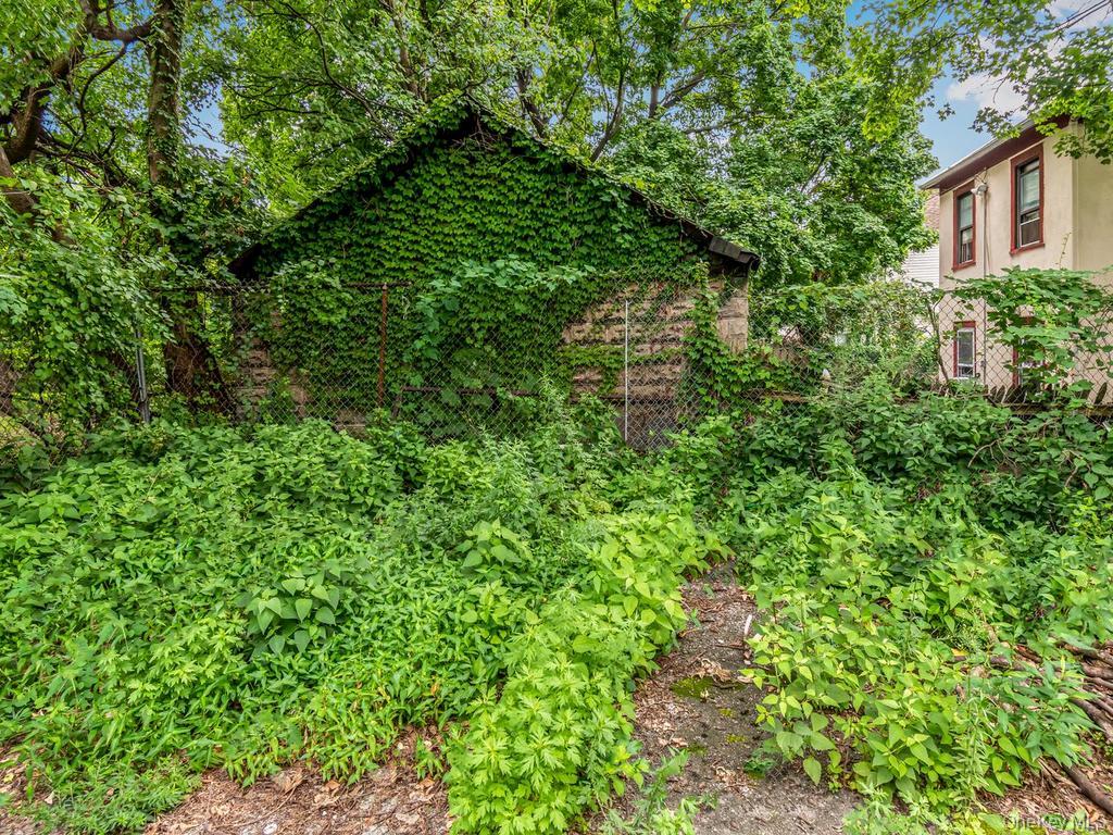 Photo 18 of this property