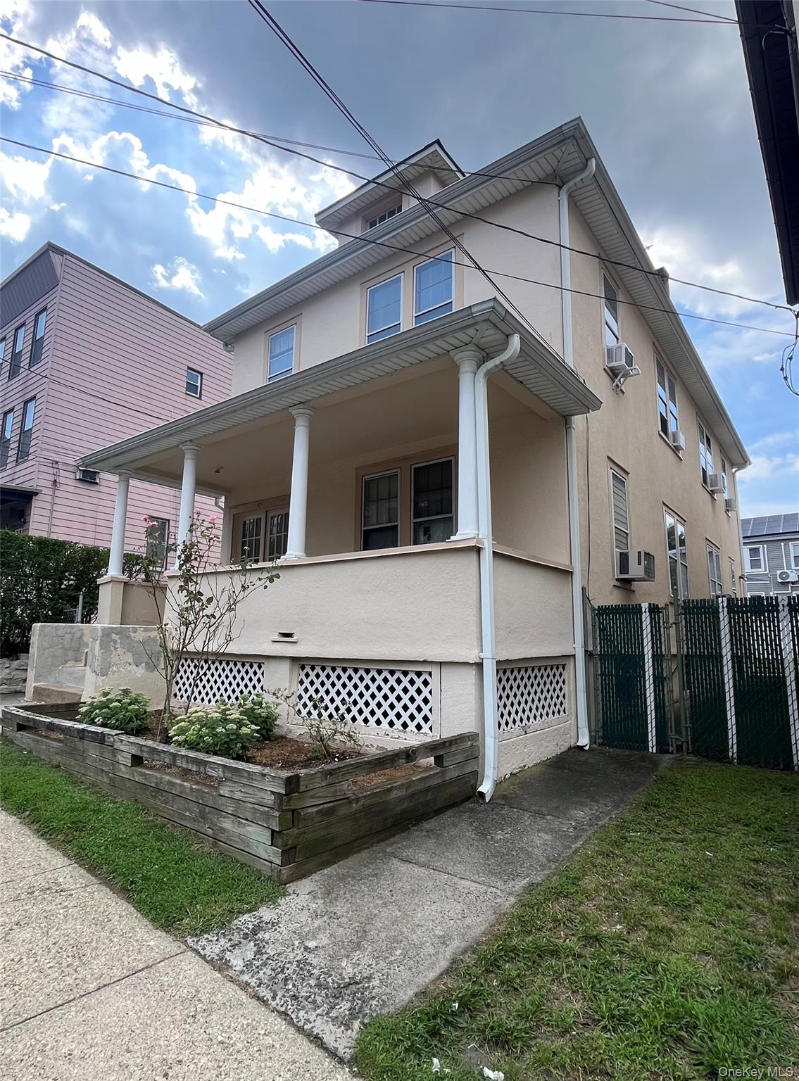 Photo 3 of this property