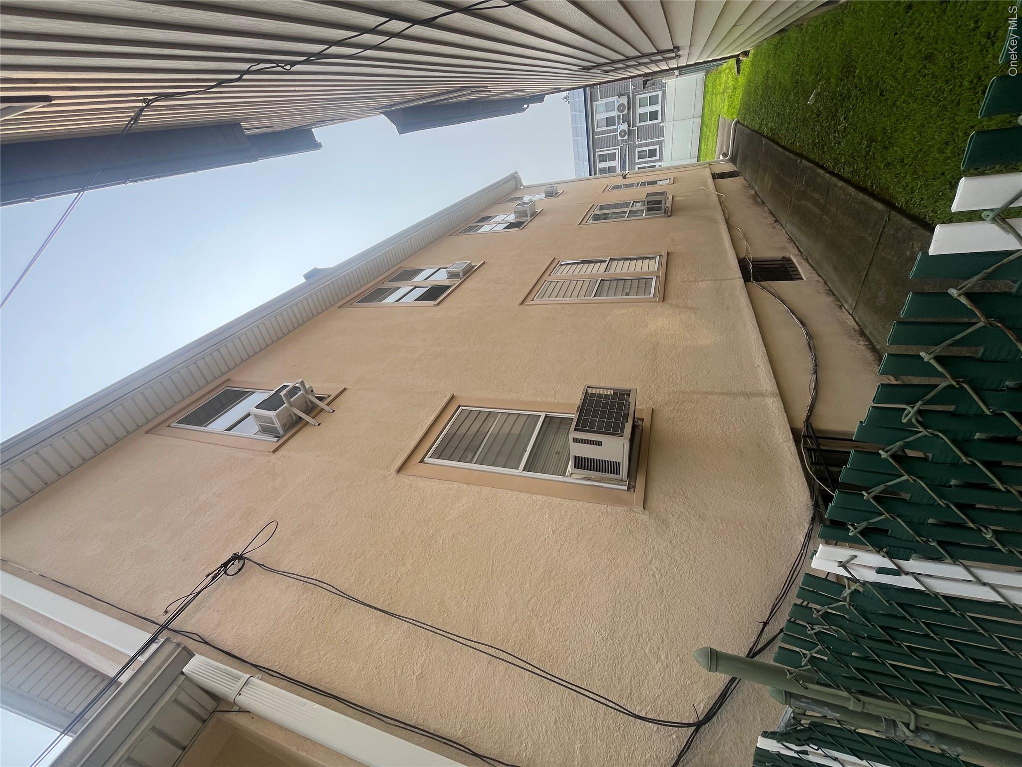 Photo 4 of this property