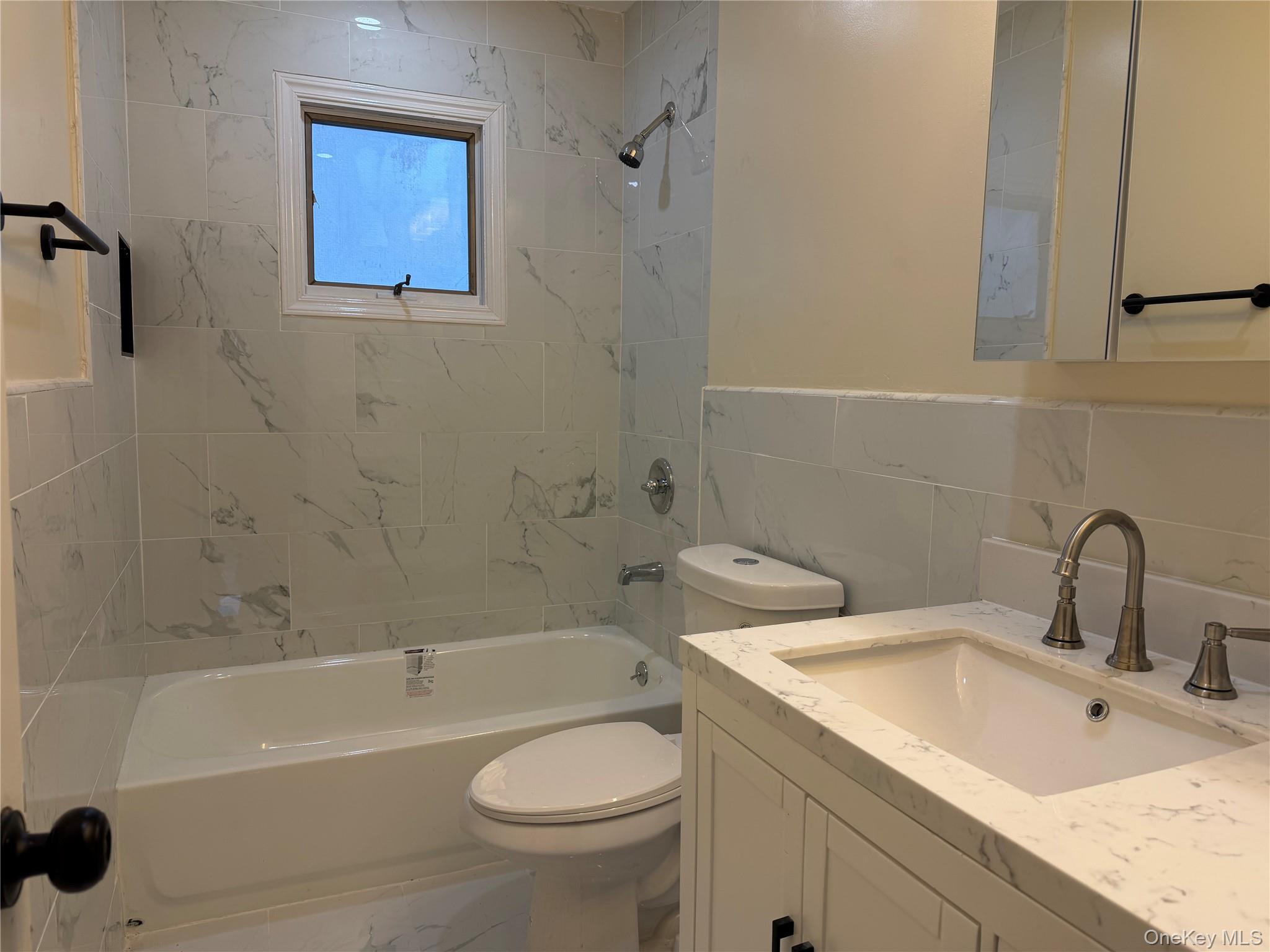 Photo 10 of this property