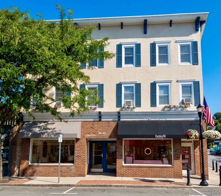 Welcome to this sun-drenched, versatile 1-to-2-bedroom home in the hea...