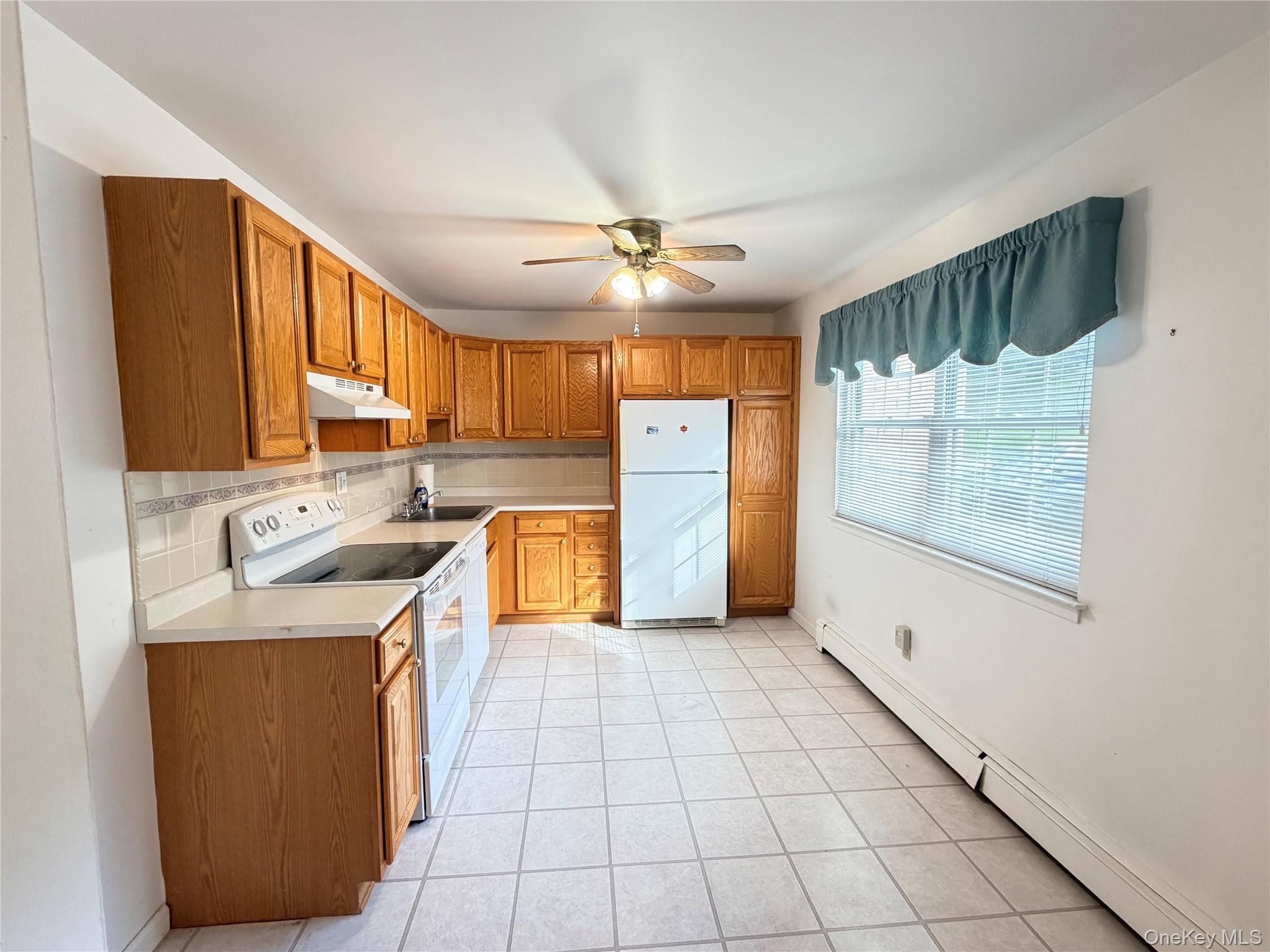 Photo 4 of this property