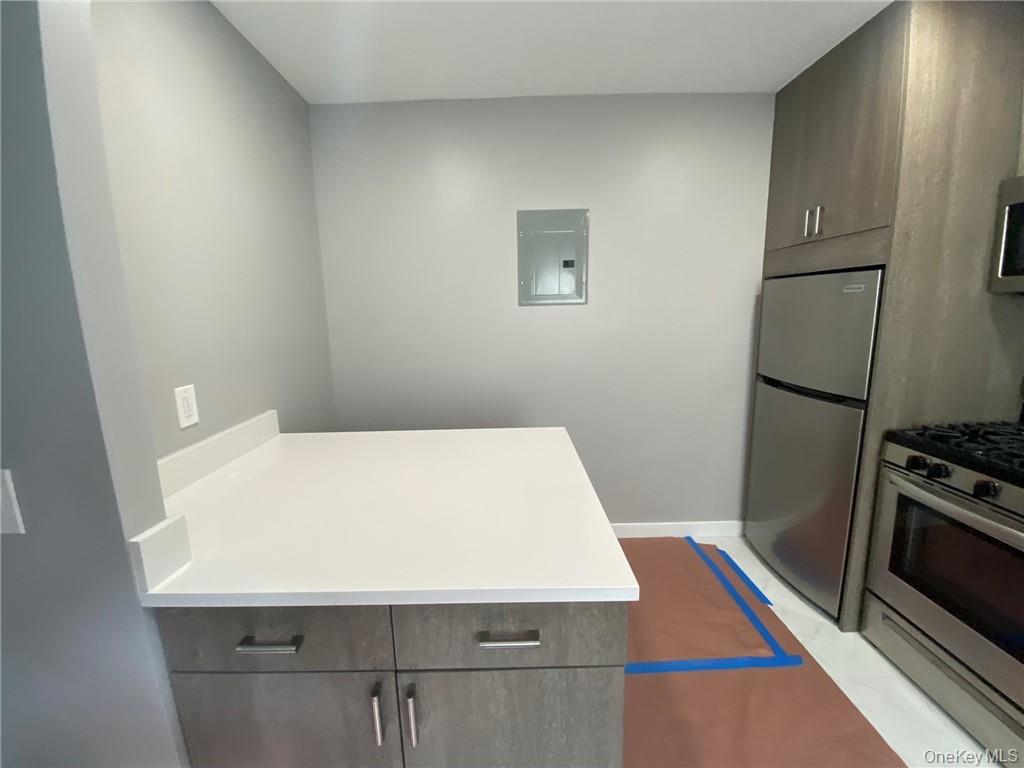 Photo 6 of this property