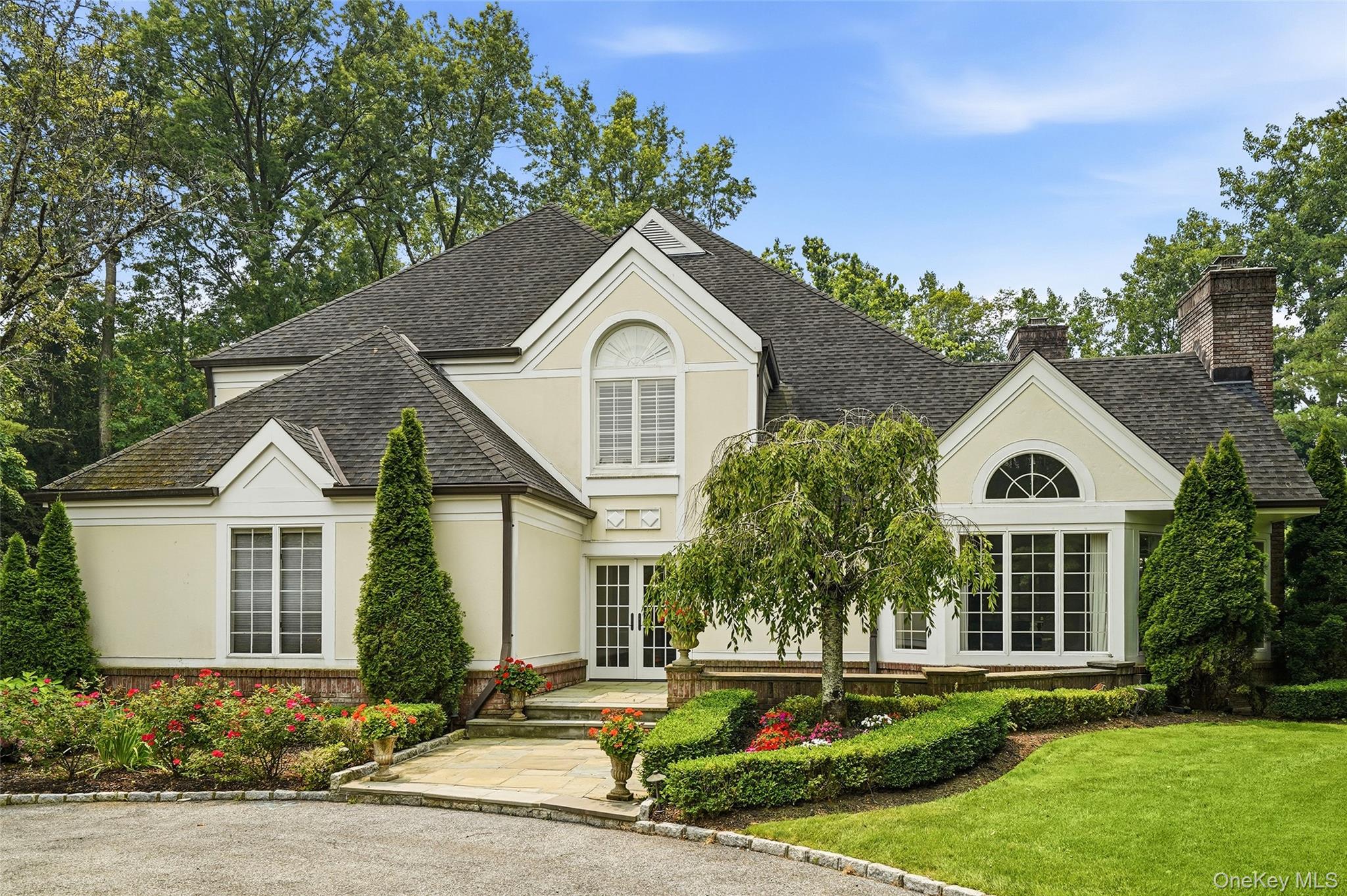 A Hampton-Inspired Jewel in Gated Lincoln Rise

This meticulously reno...