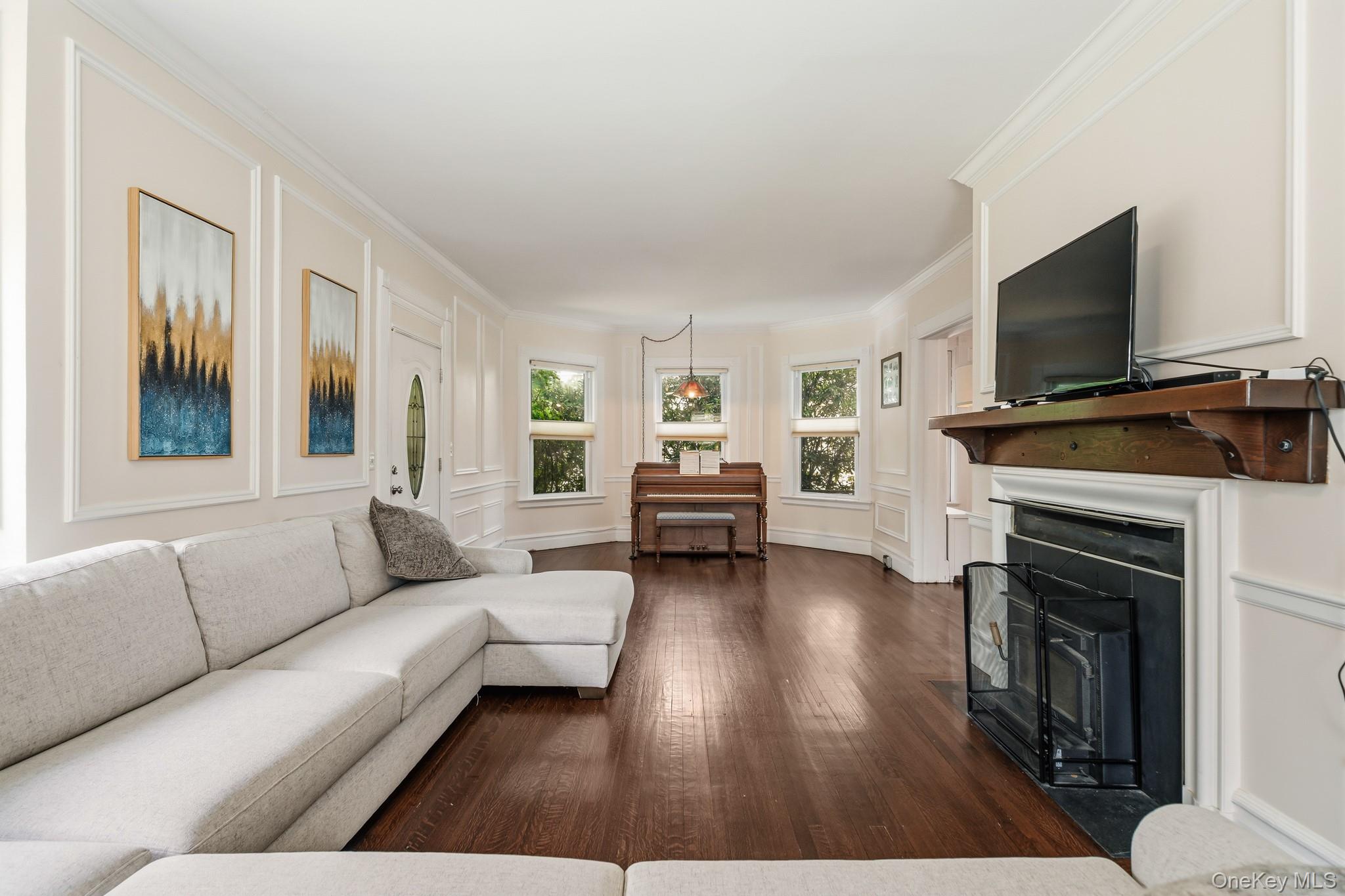 Photo 7 of this property