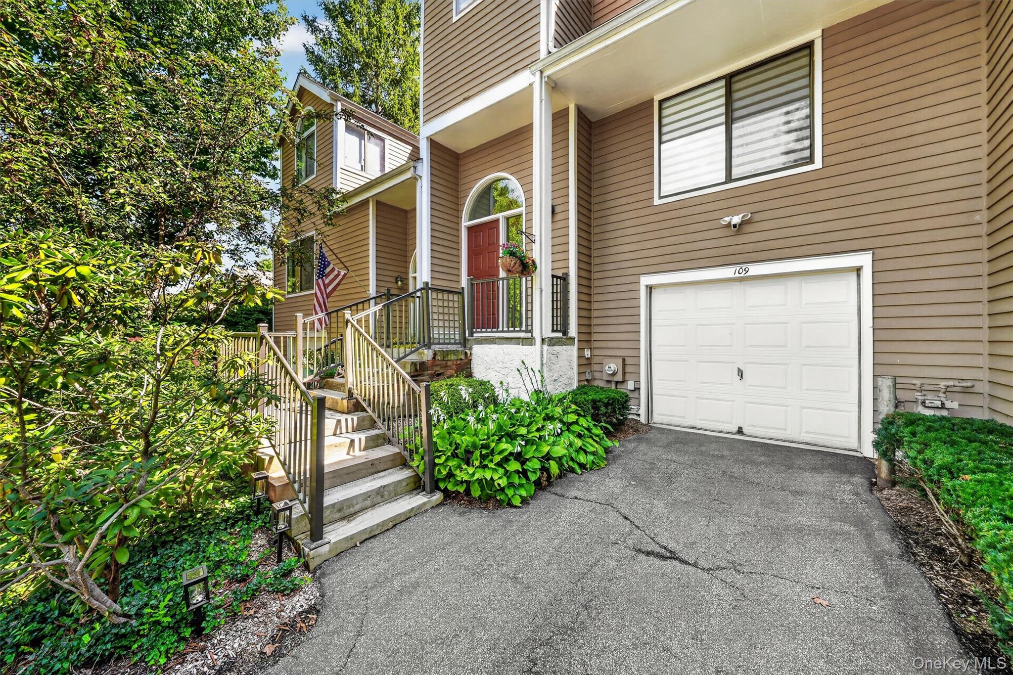 Photo 3 of this property