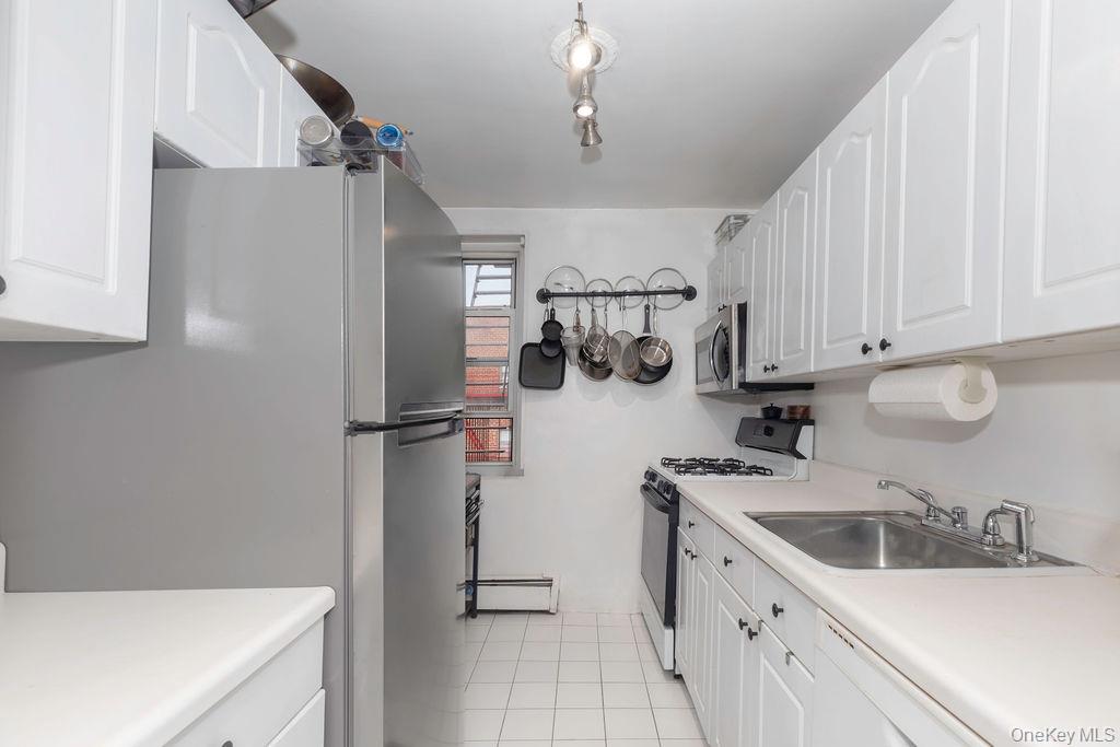 Photo 7 of this property