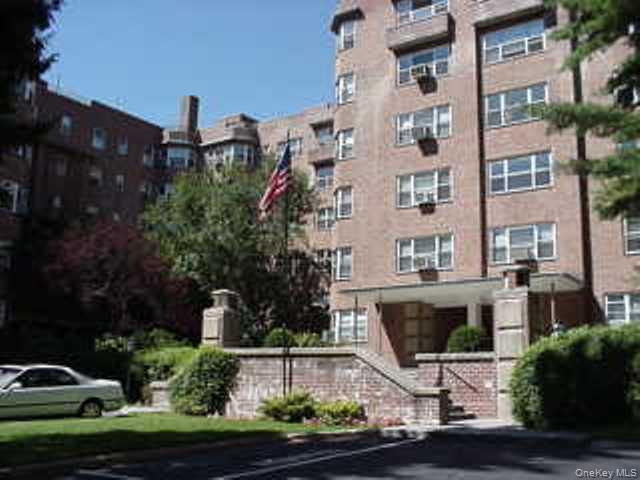 Photo 33 of this property
