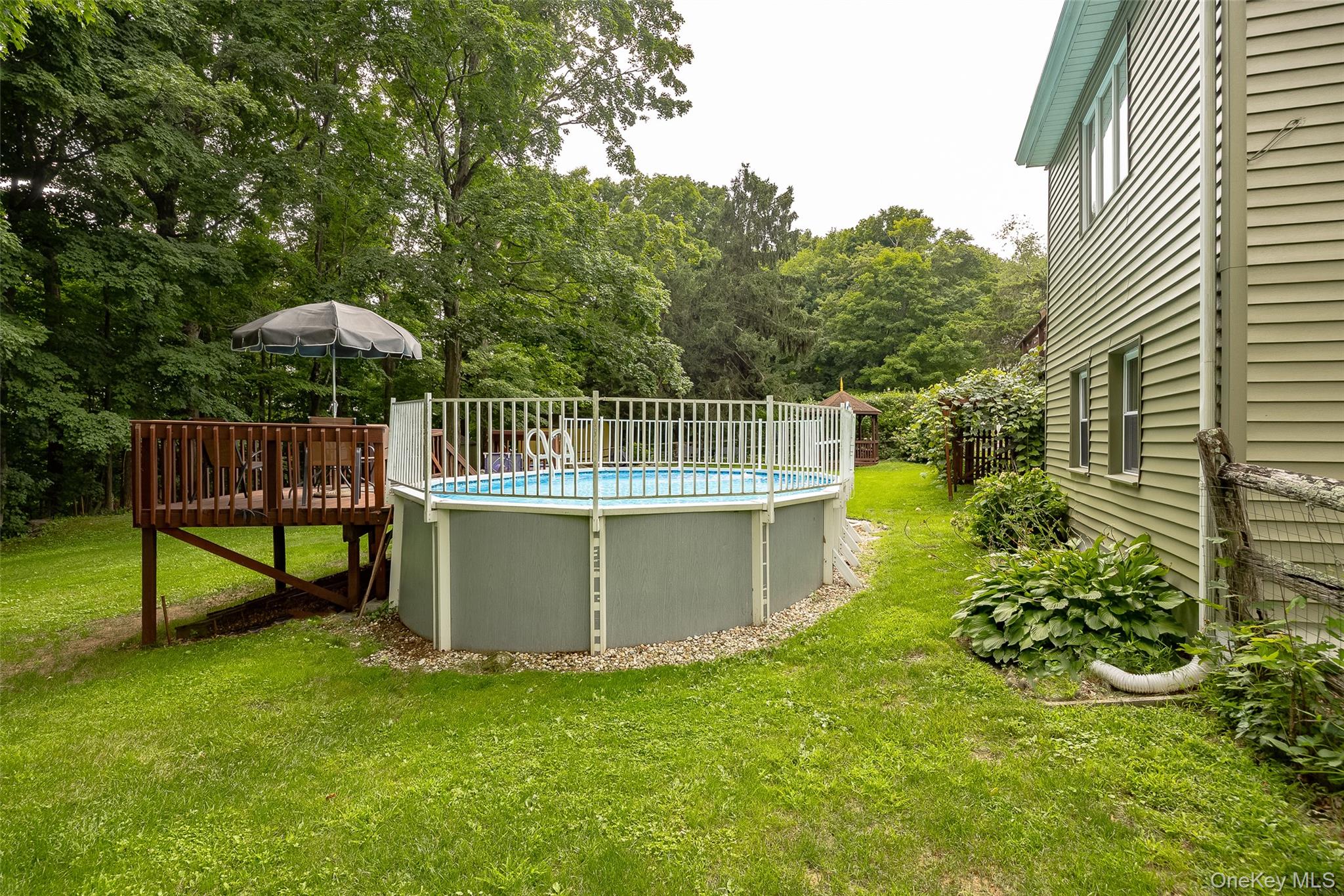 Photo 32 of this property