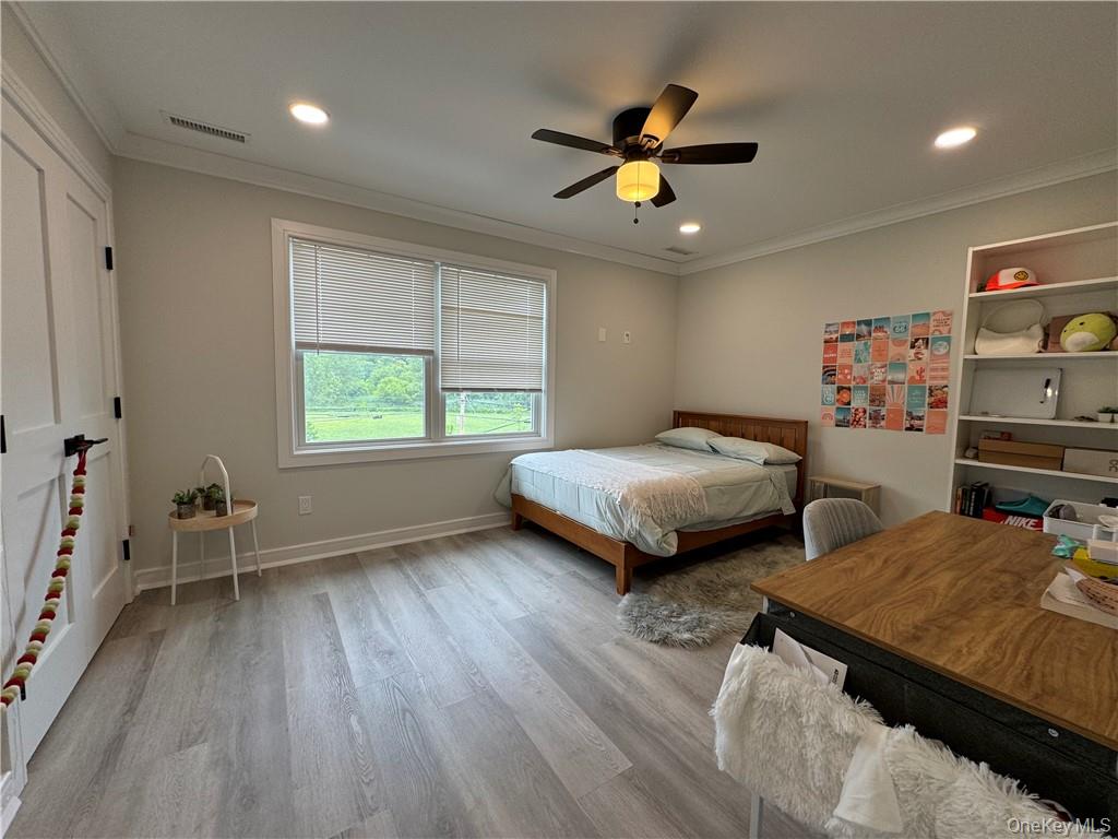 Photo 10 of this property