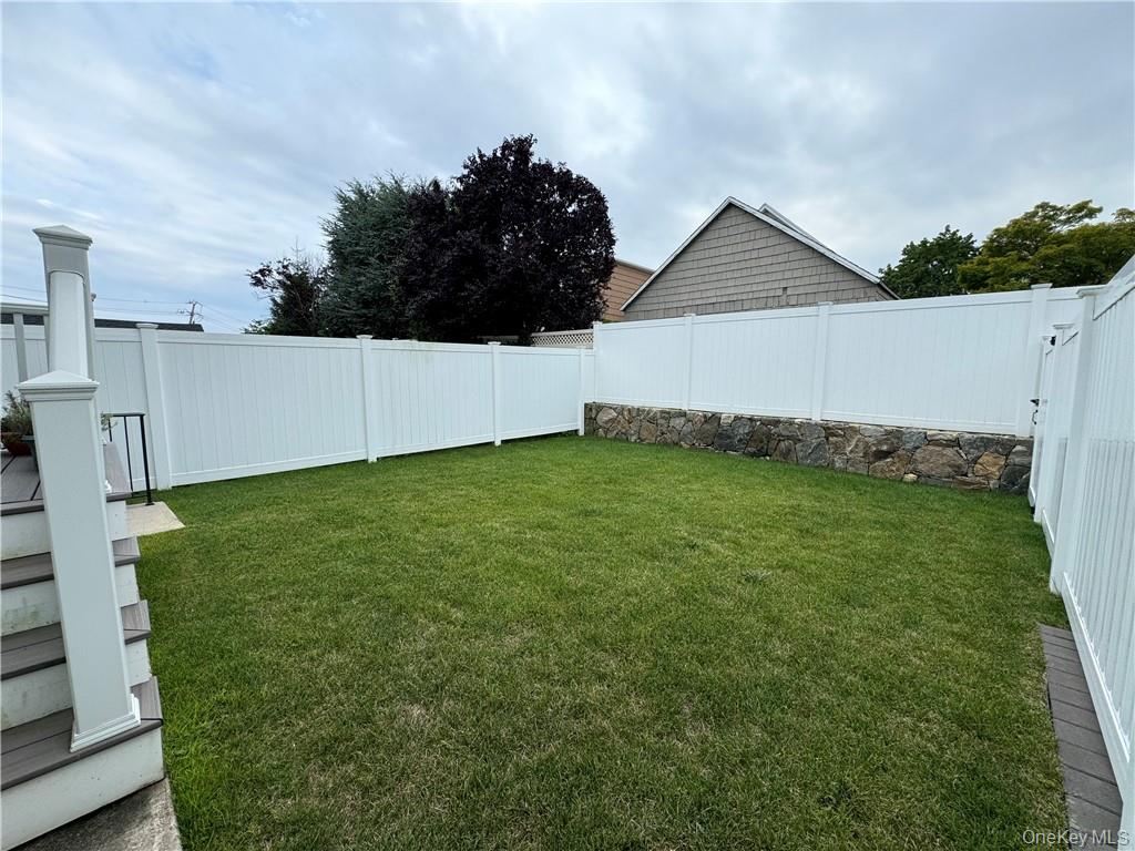 Photo 18 of this property