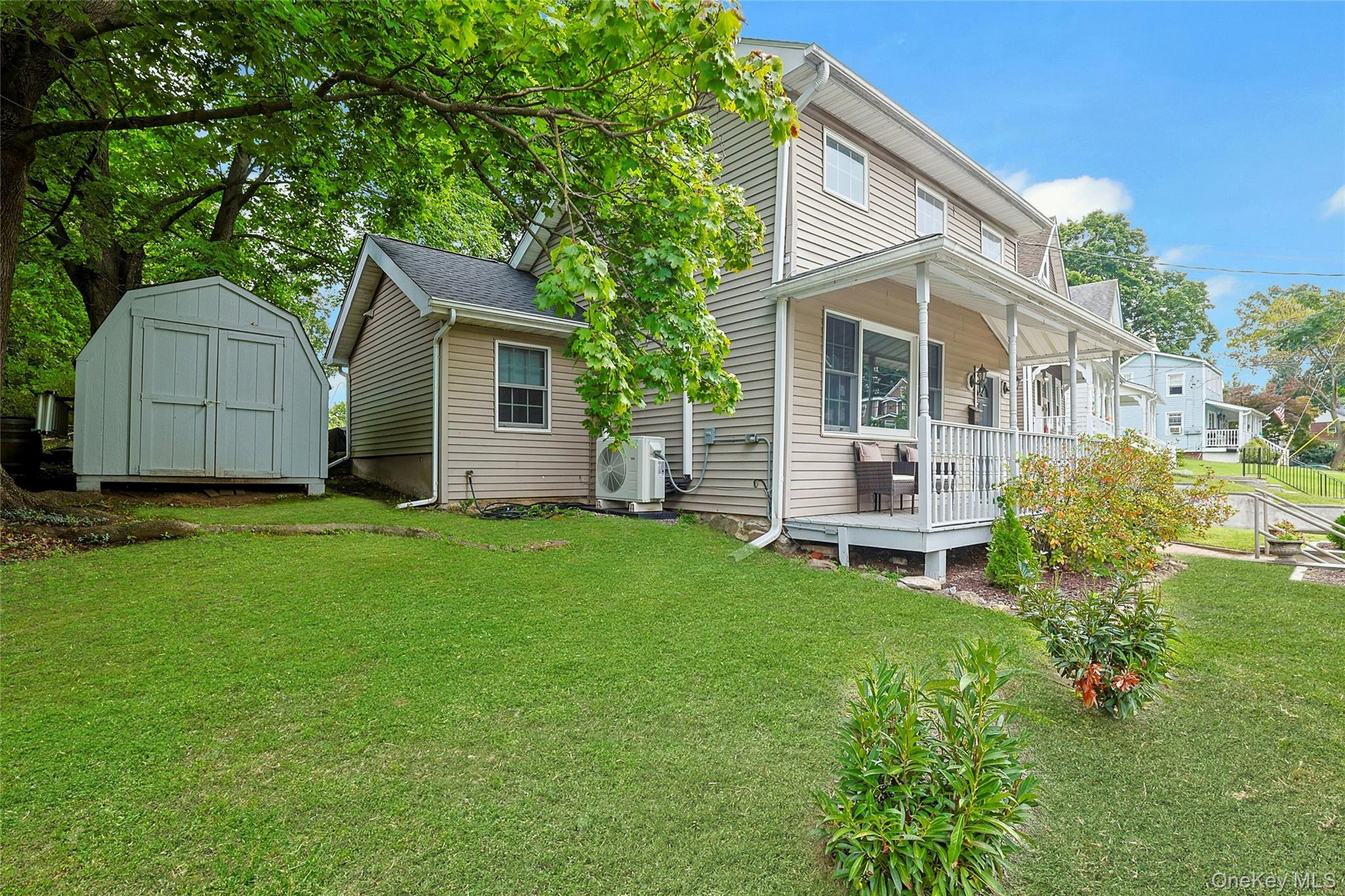 Photo 4 of this property