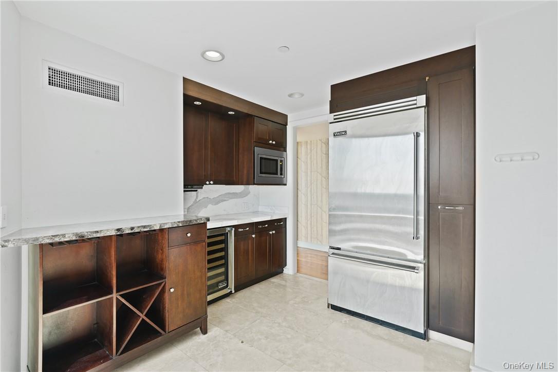Photo 6 of this property