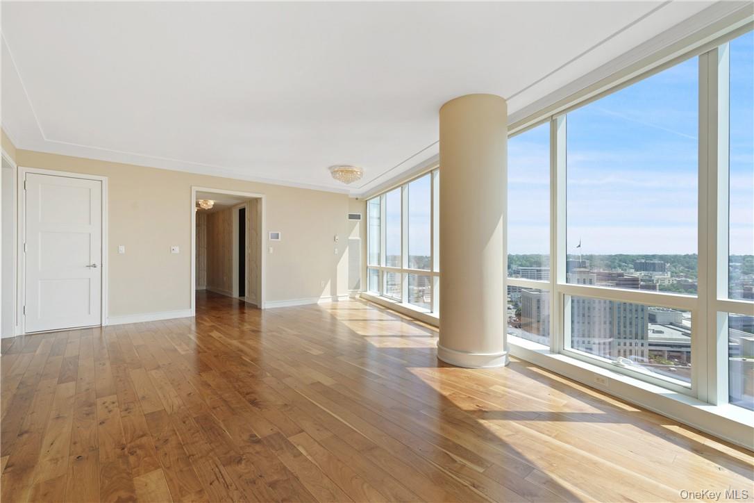 Photo 4 of this property