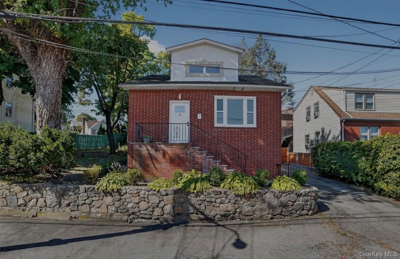 Welcome to this beautifully renovated three-bedroom, first-floor apart...