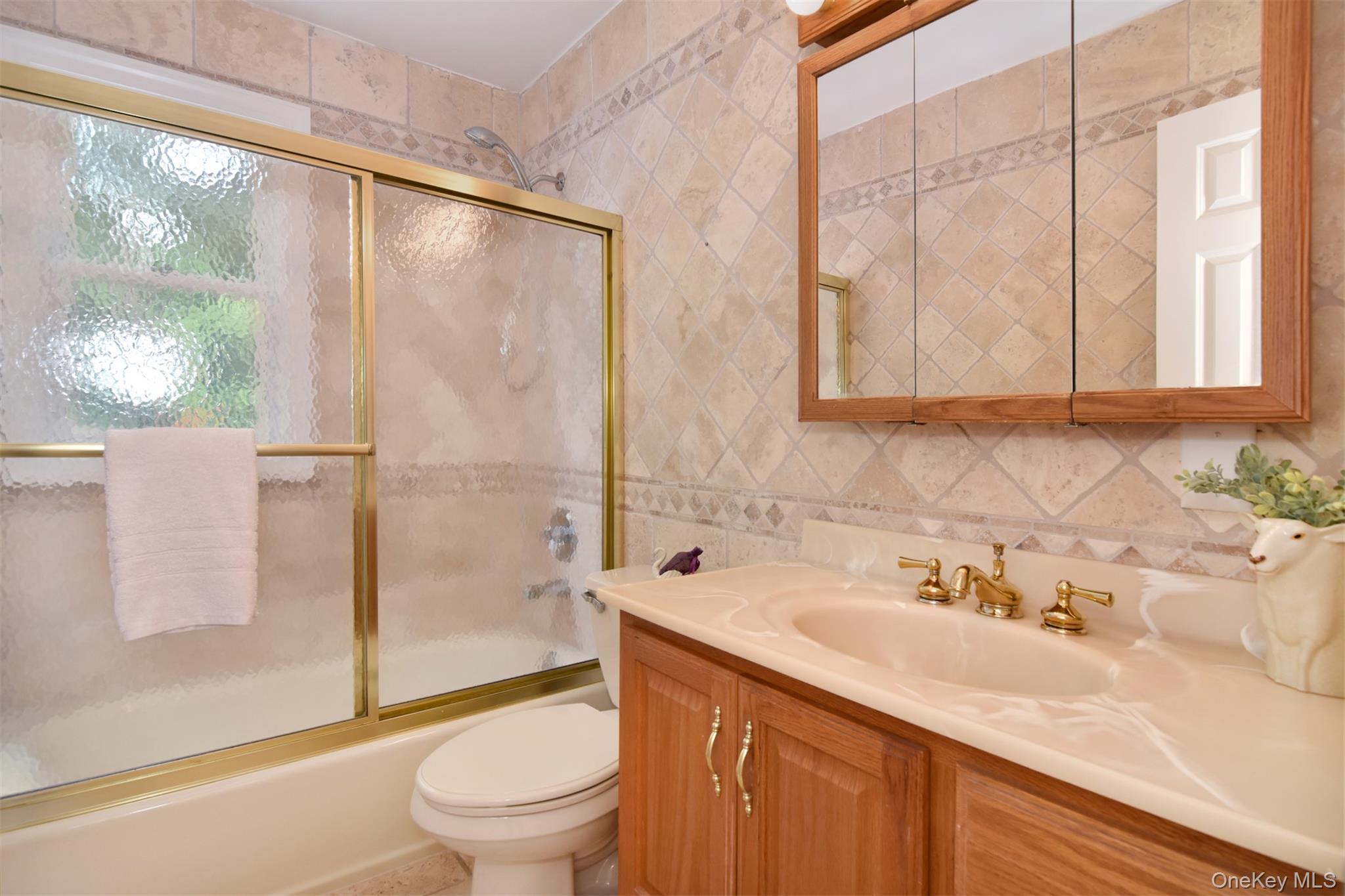Photo 14 of this property