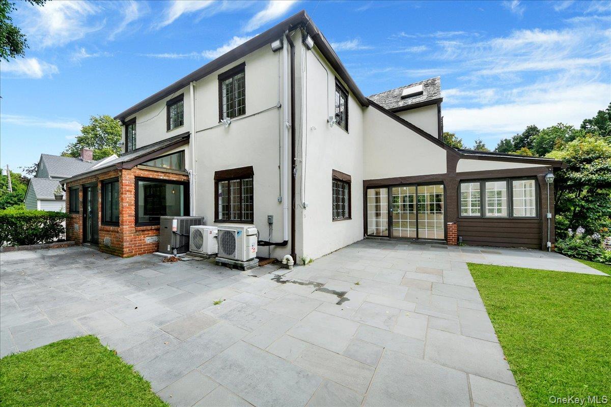 Photo 9 of this property