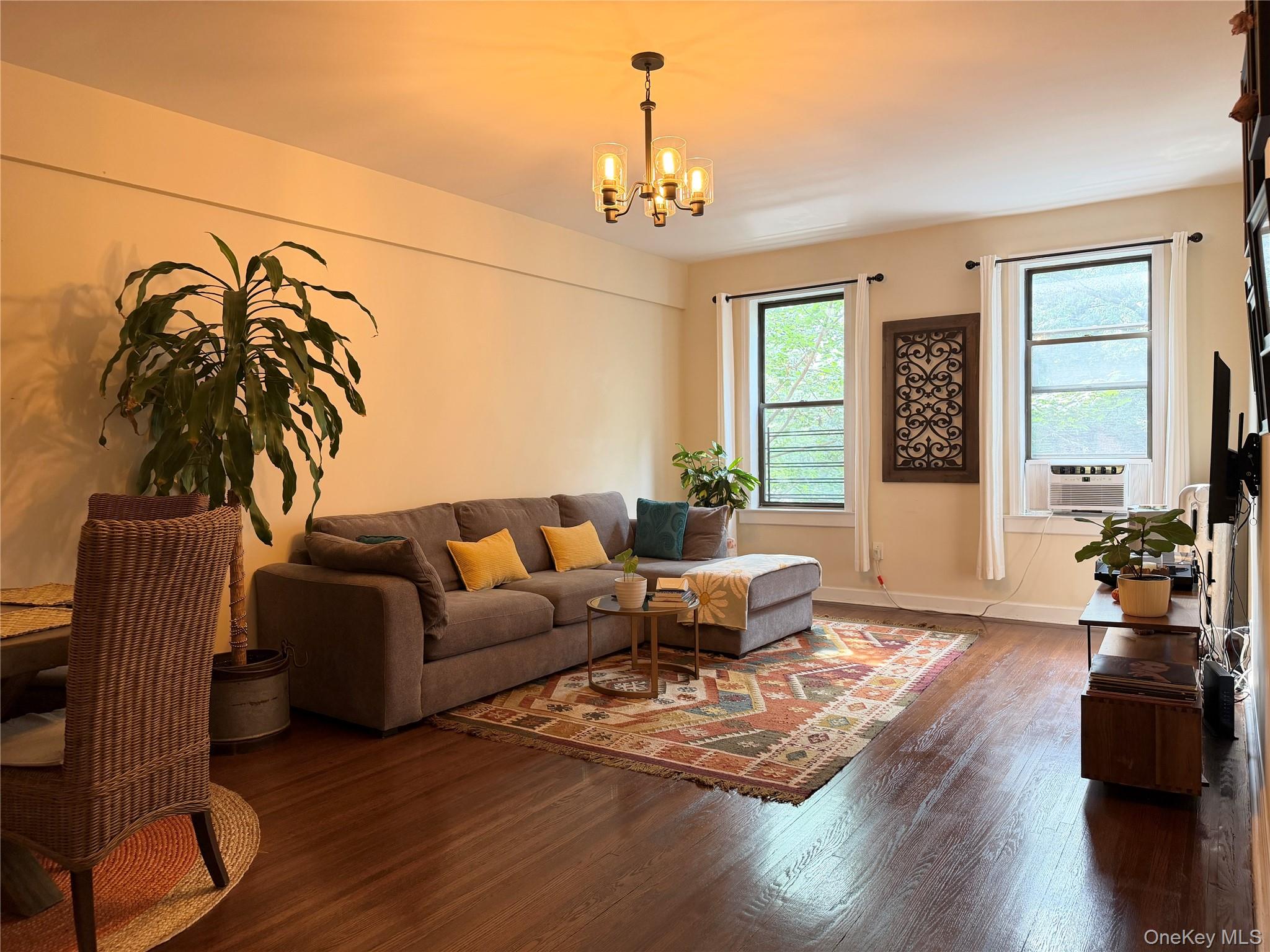 Photo 4 of this property