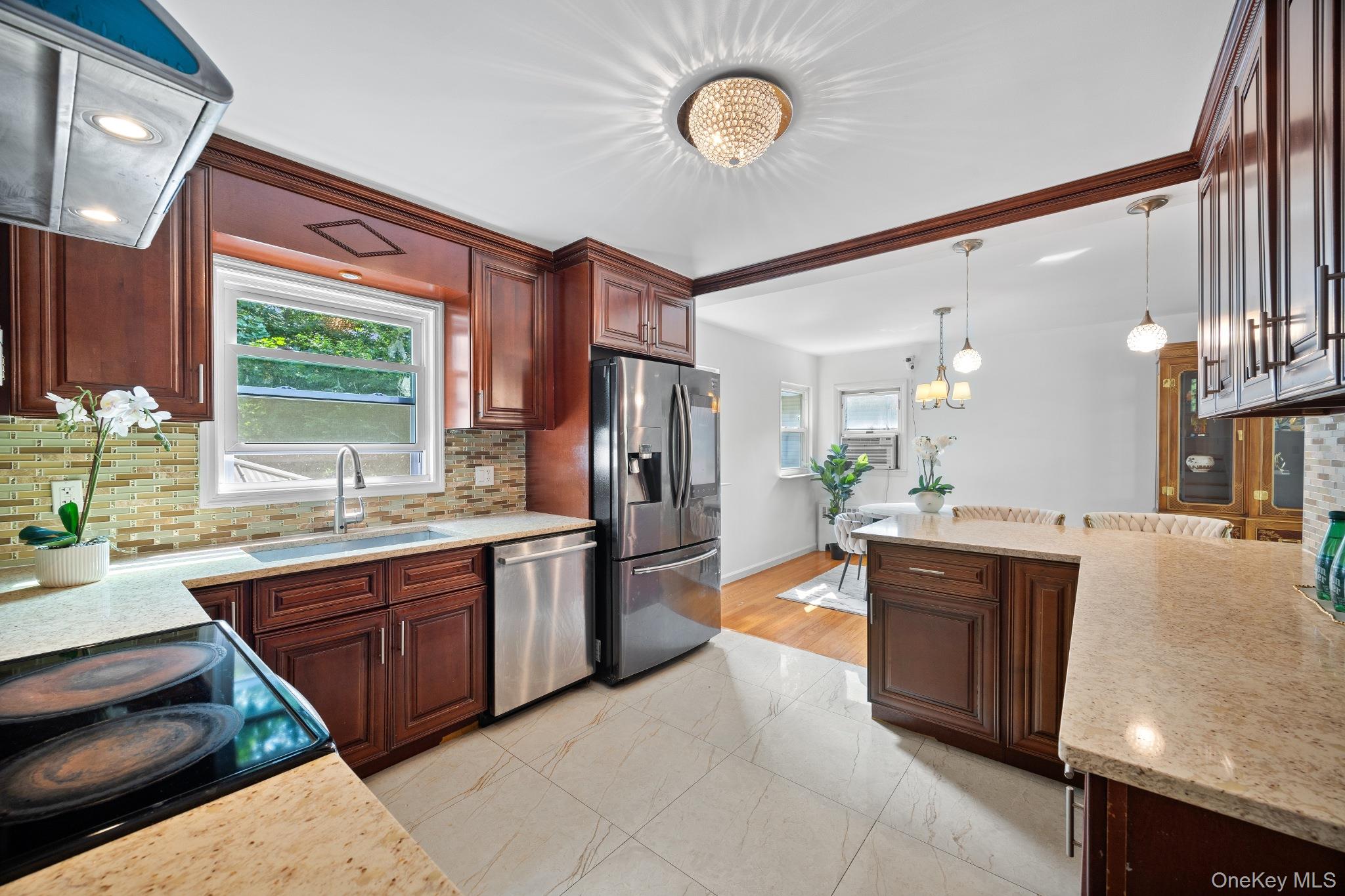 Photo 7 of this property