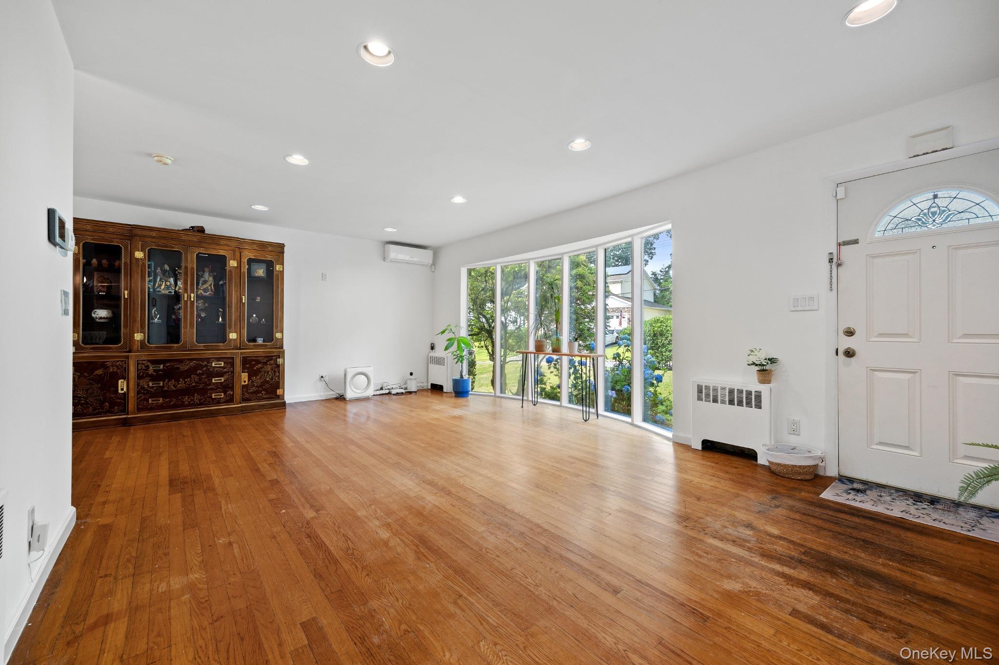 Photo 3 of this property