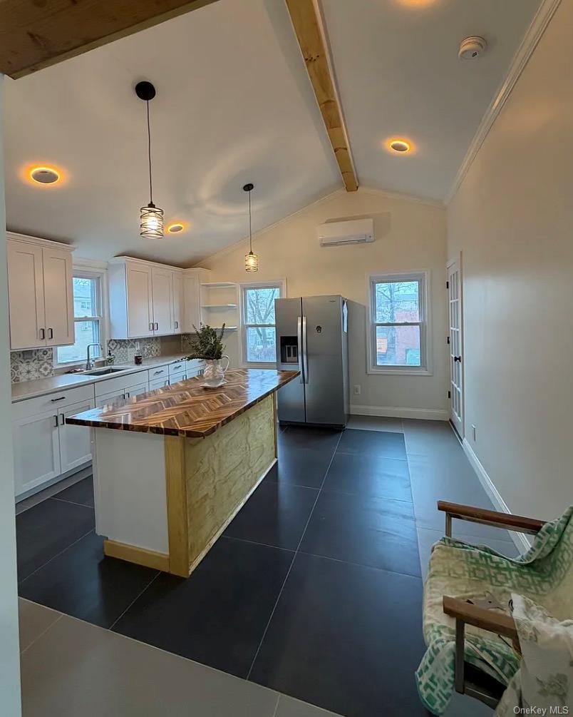 Photo 6 of this property