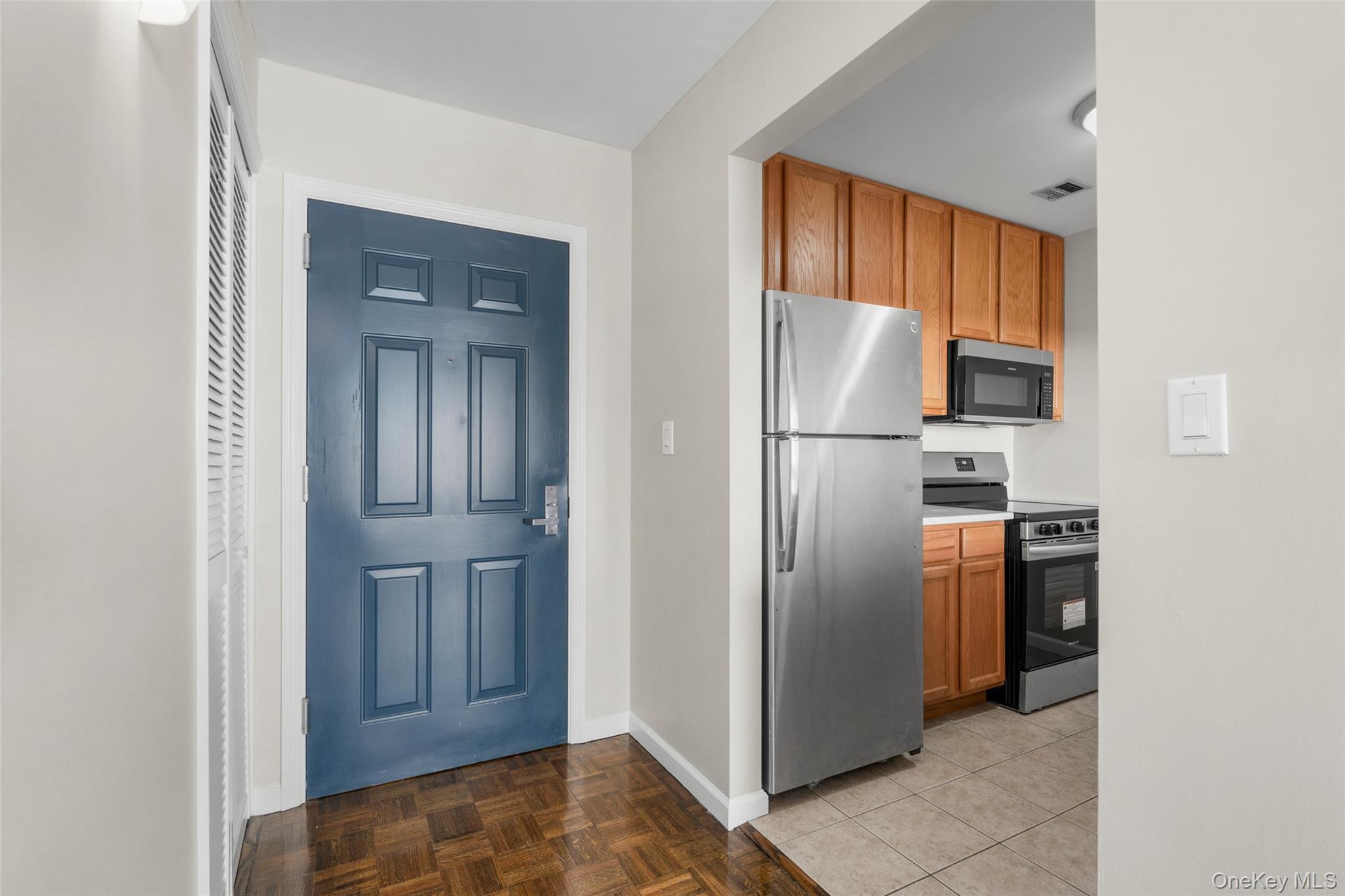 Photo 6 of this property