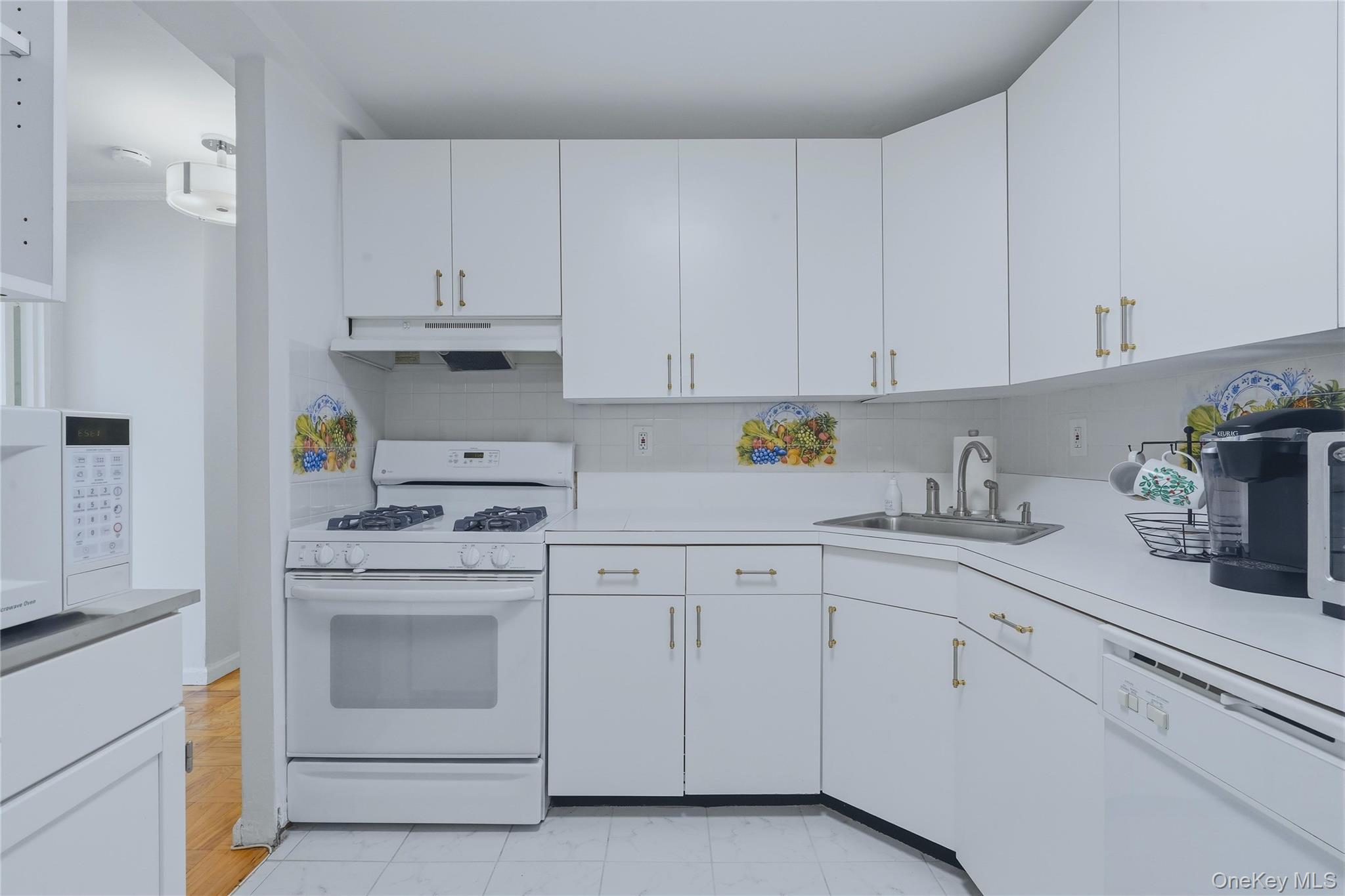 Photo 9 of this property