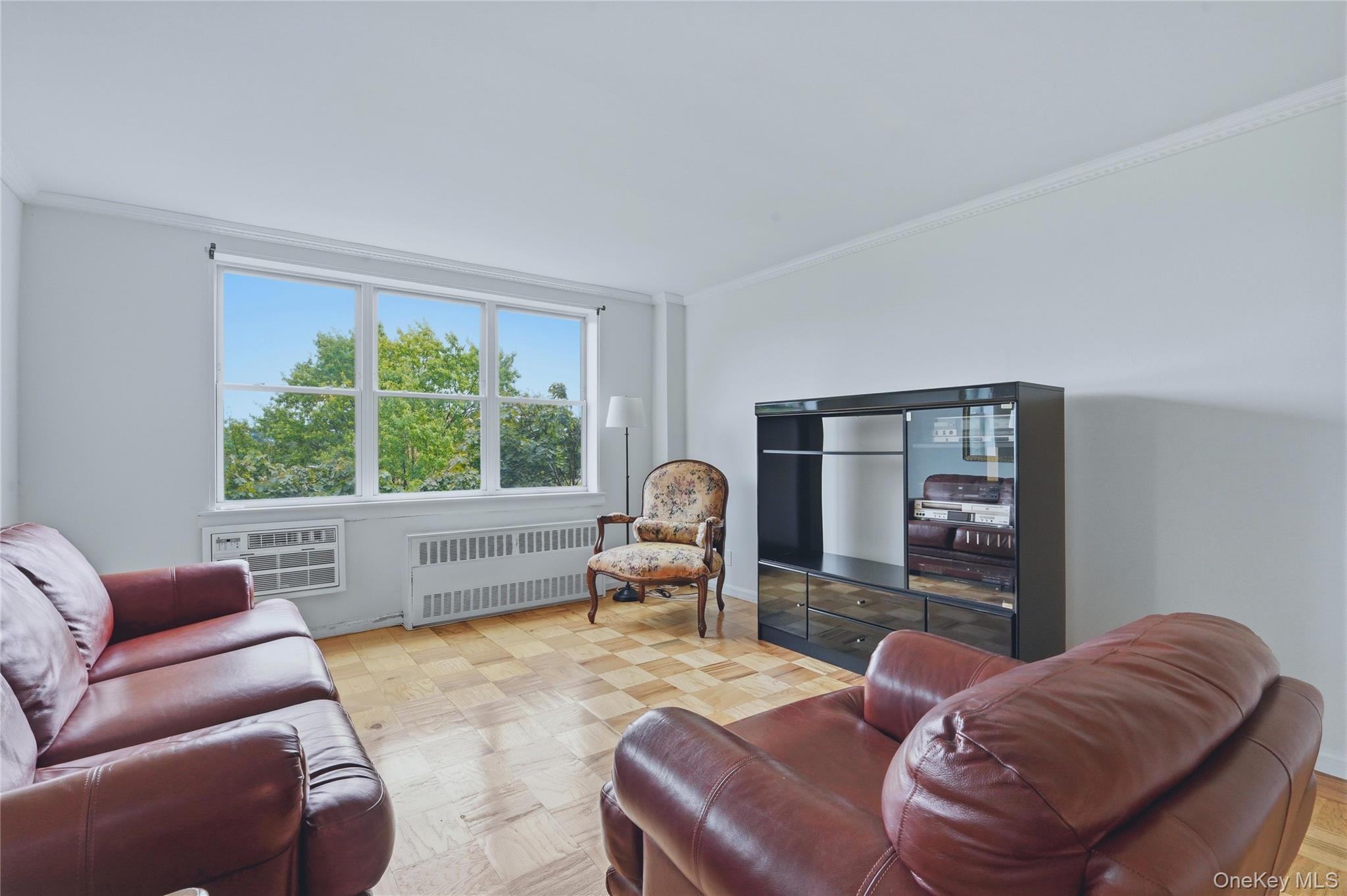 Photo 3 of this property