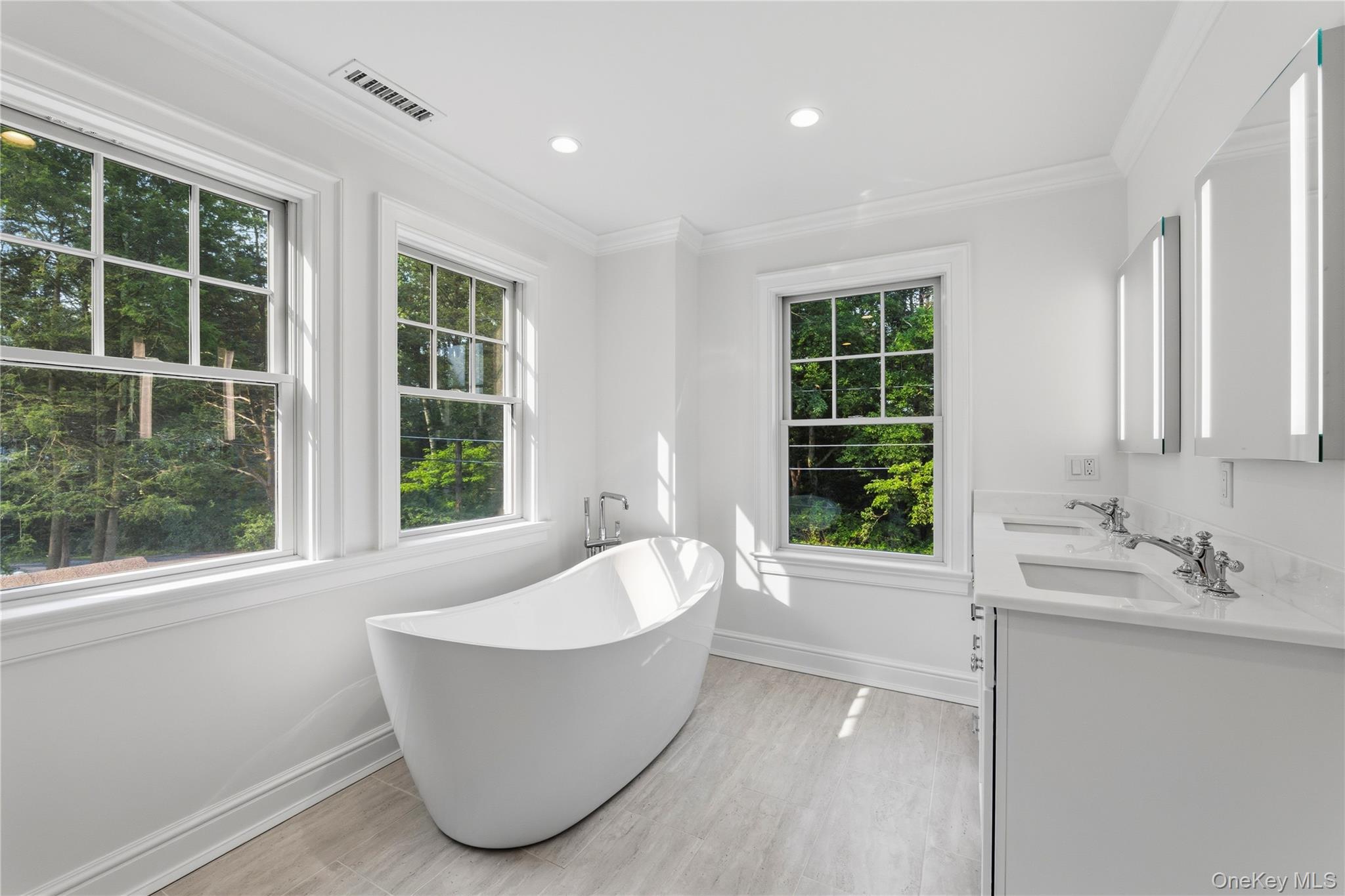 Photo 9 of this property