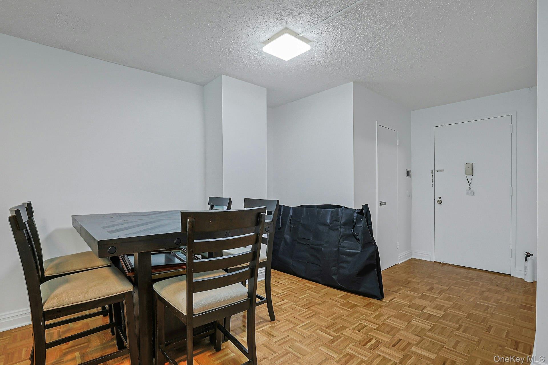 Photo 4 of this property