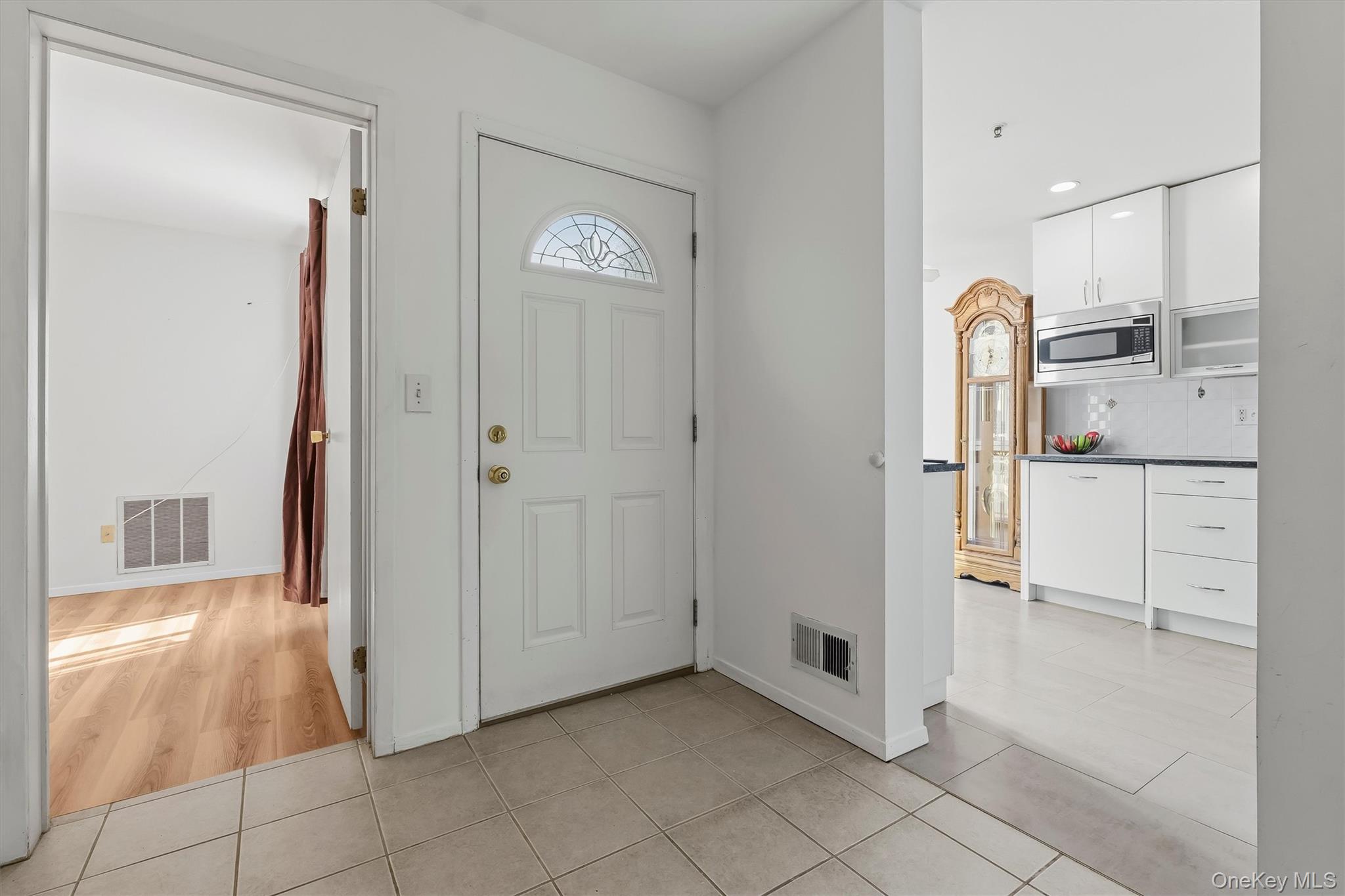 Photo 7 of this property