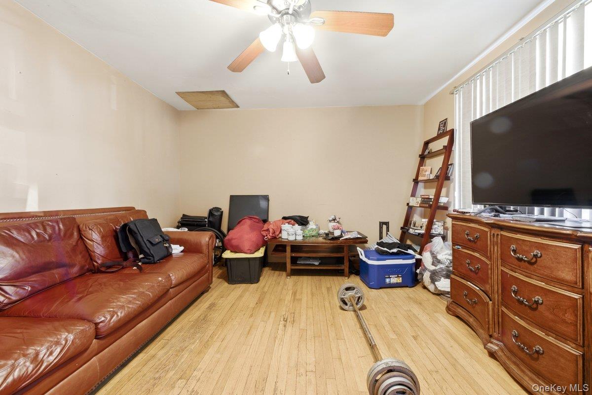 Photo 6 of this property