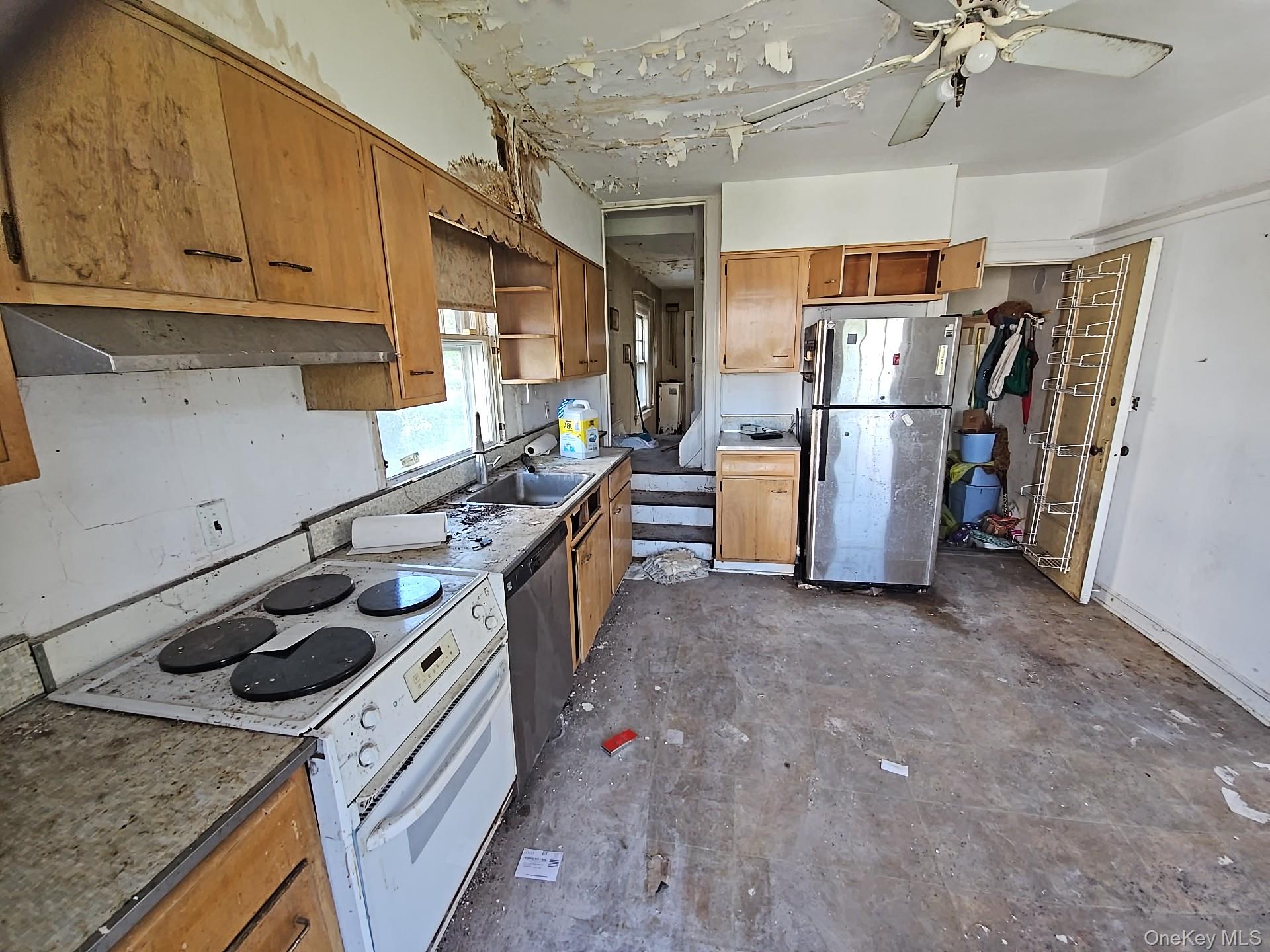 Photo 5 of this property