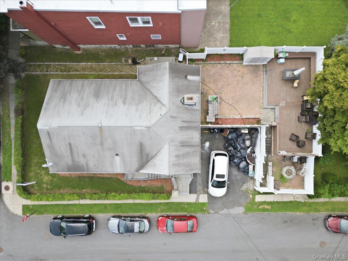 Photo 4 of this property